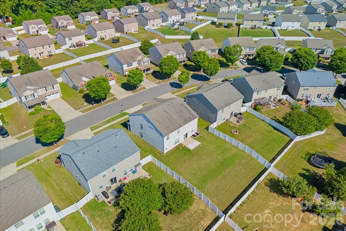 1000 Silverberry Street — Gastonia