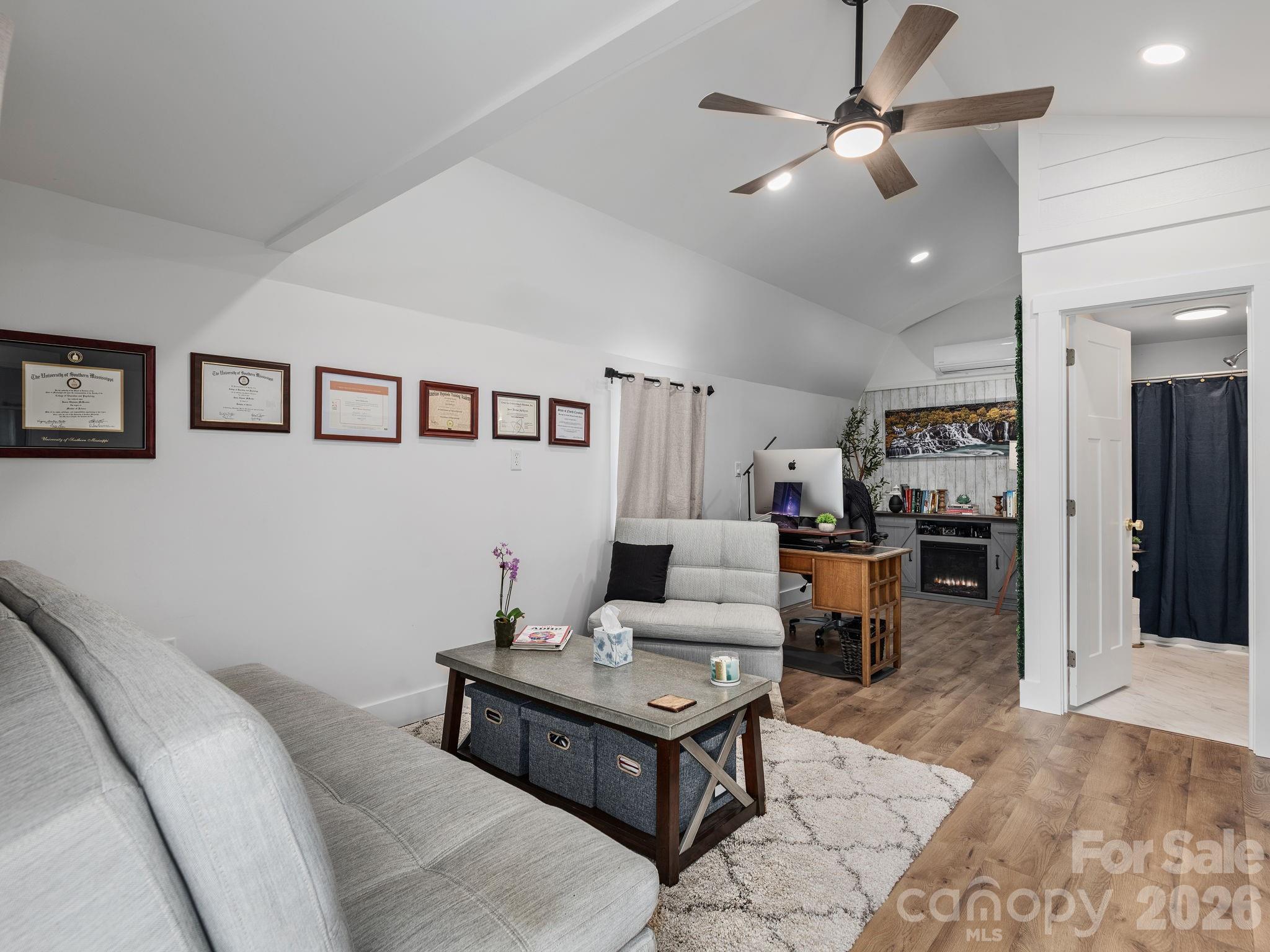 288 Walnut Crest Road — Fletcher