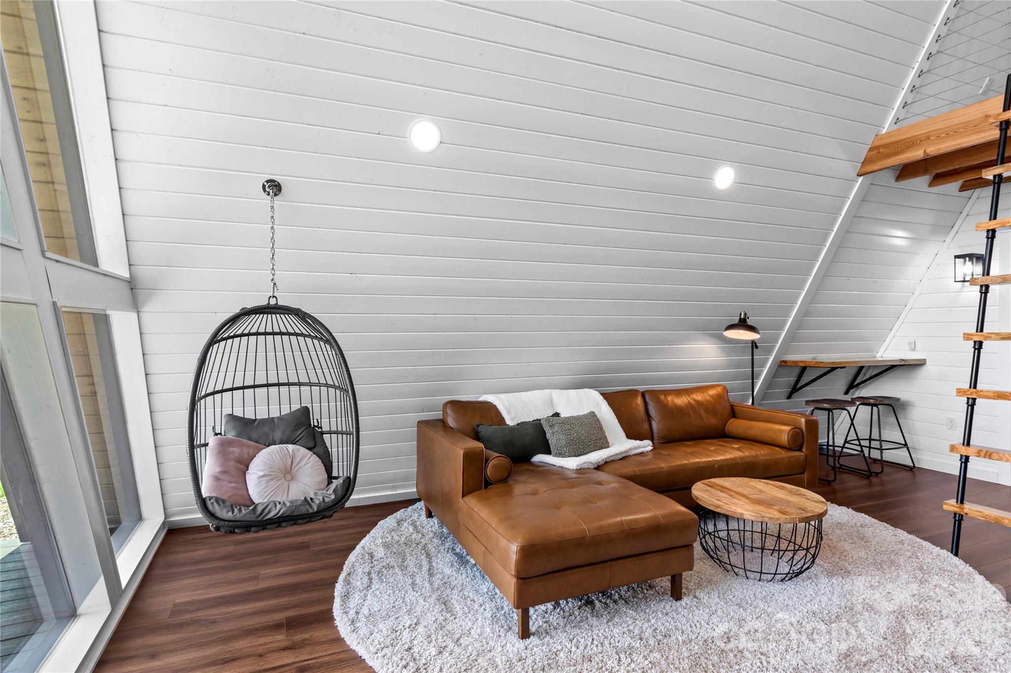 2320 Swan Creek Road — Jonesville