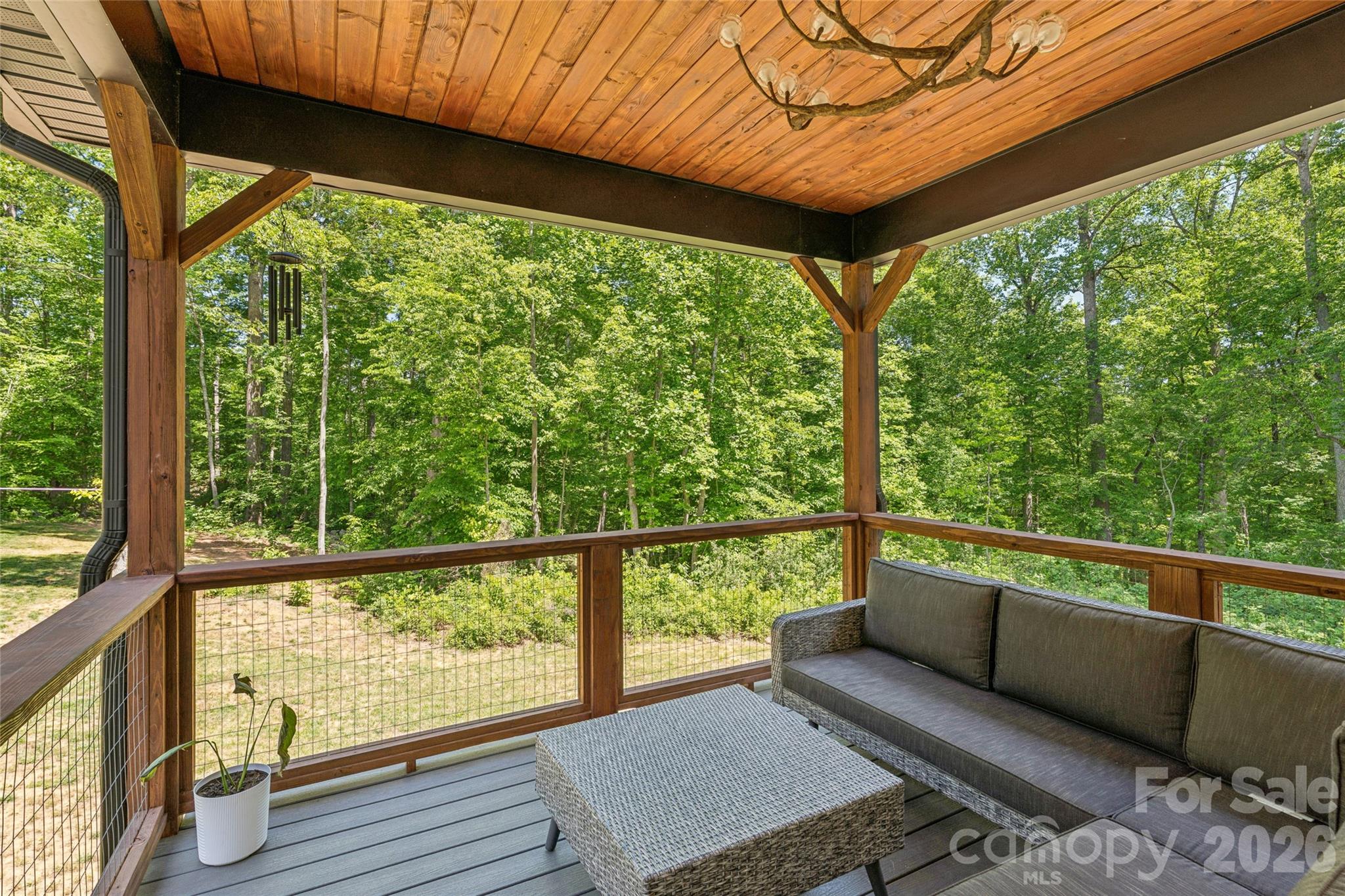 305 Robinson Avenue — Mount Holly