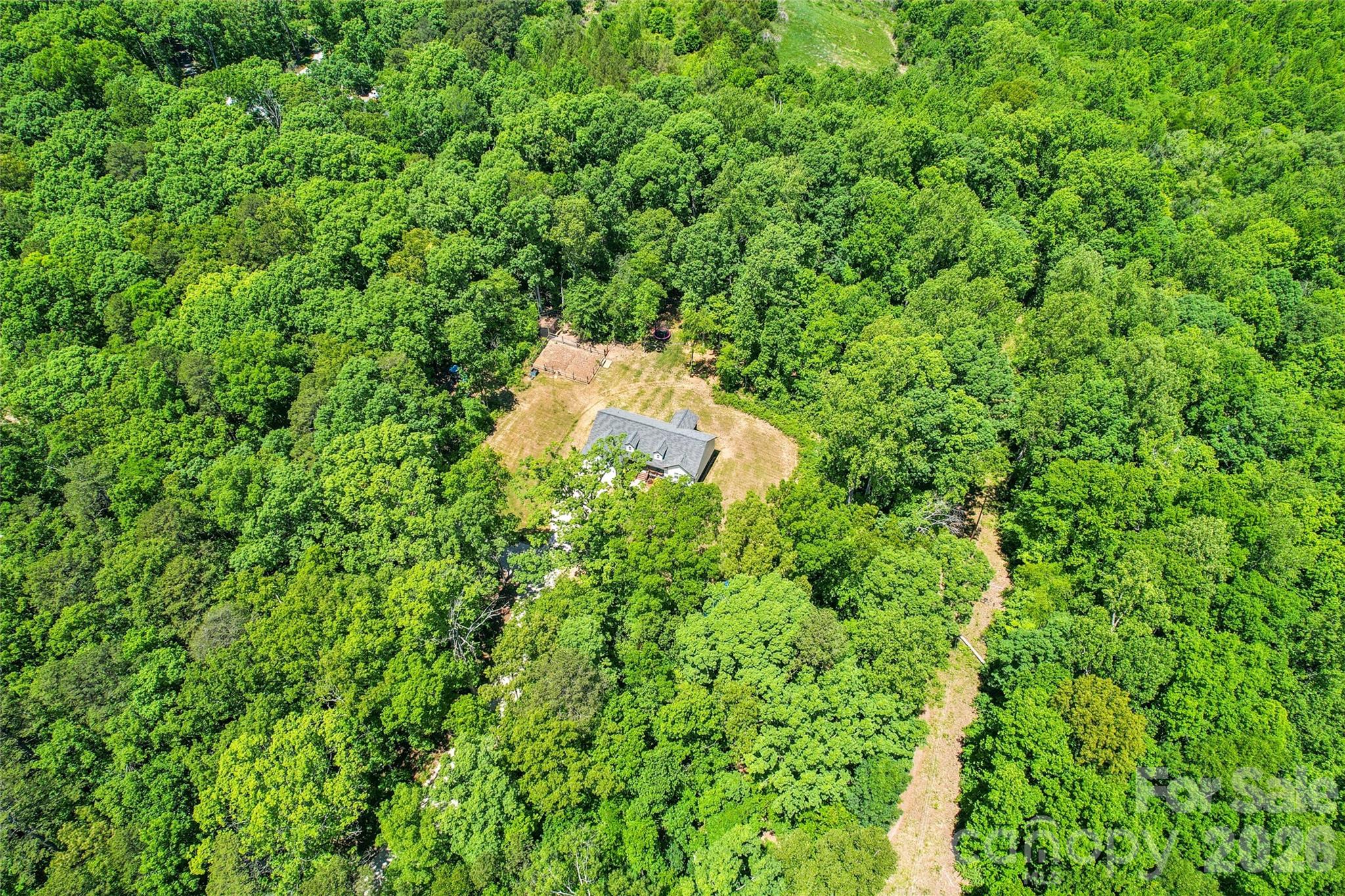 305 Robinson Avenue — Mount Holly