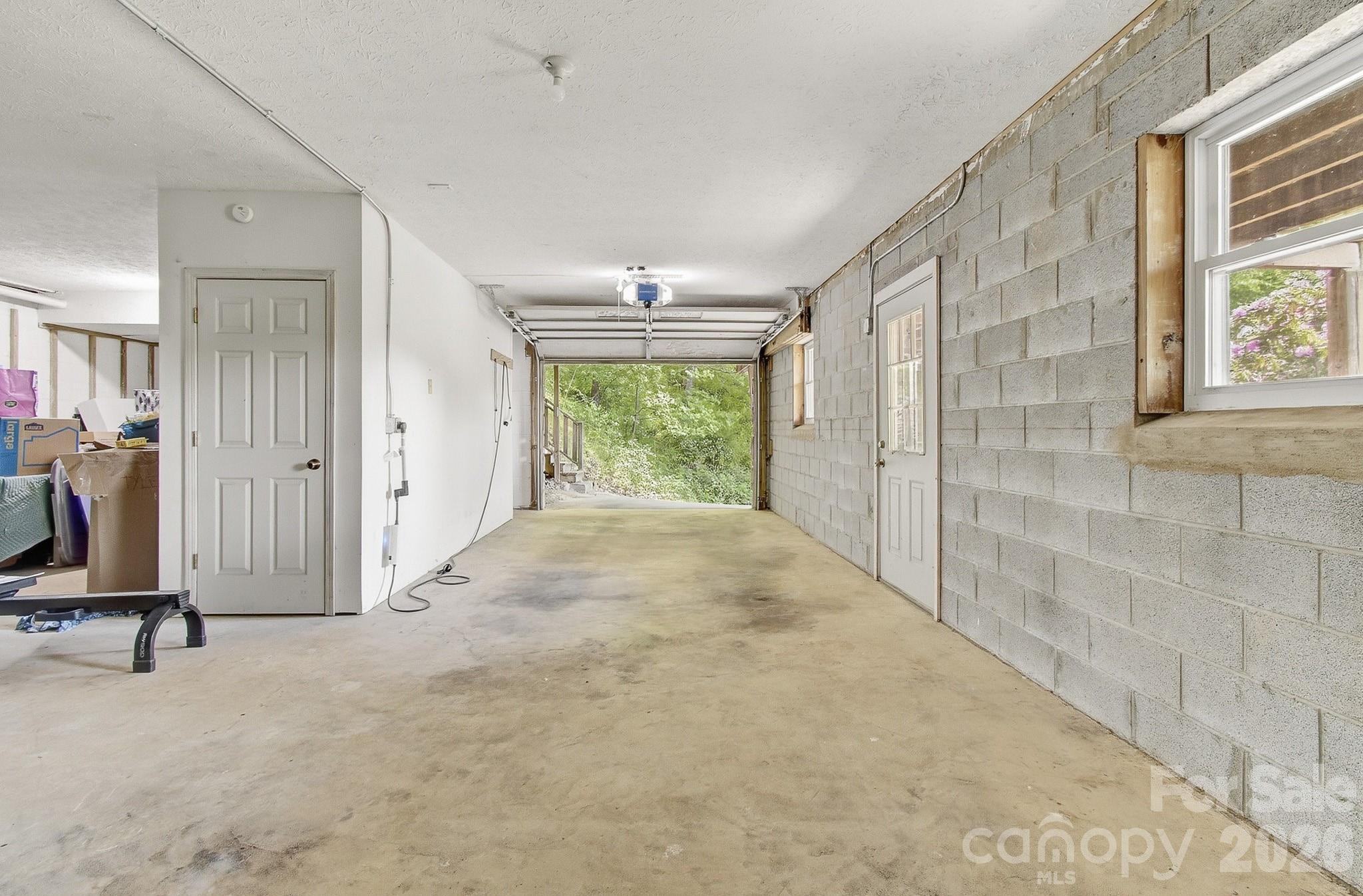 2131 Coleman Mountain Road — Waynesville