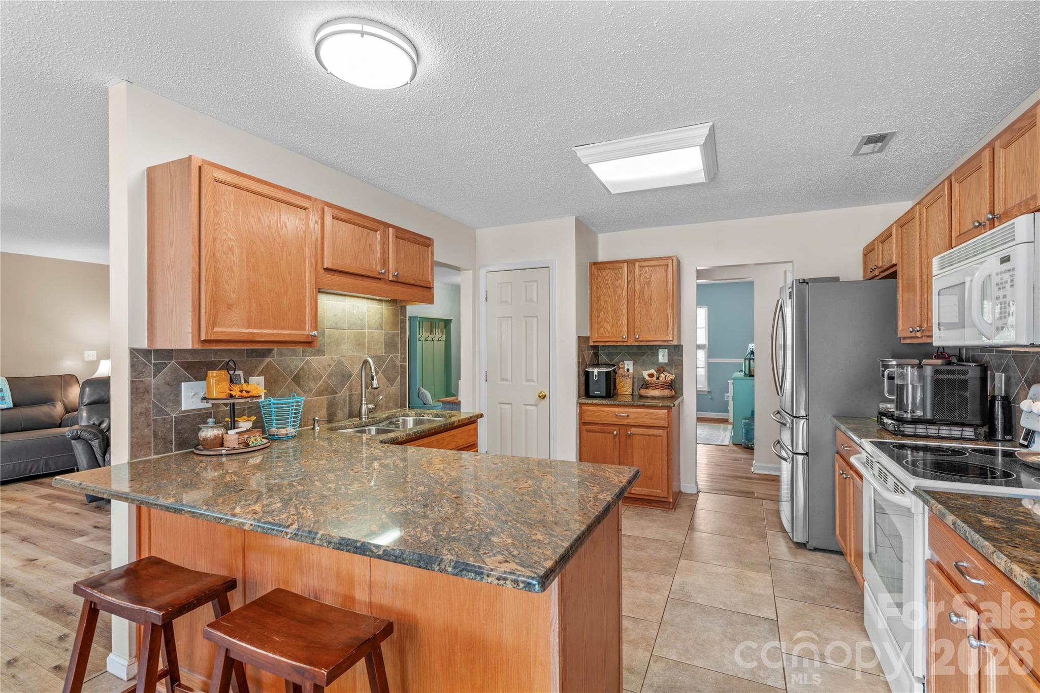 1174 Mocksville Highway — Statesville