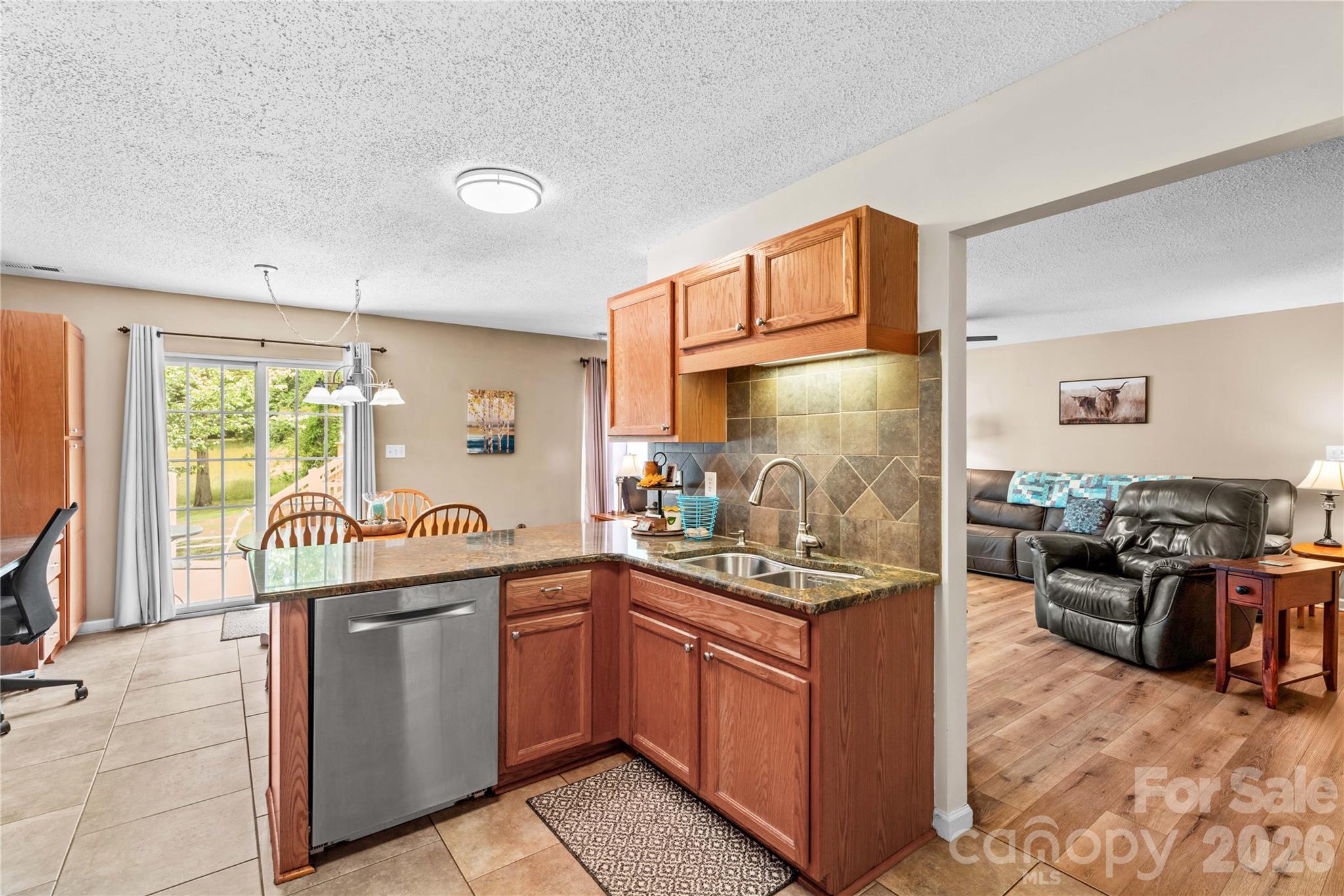 1174 Mocksville Highway — Statesville