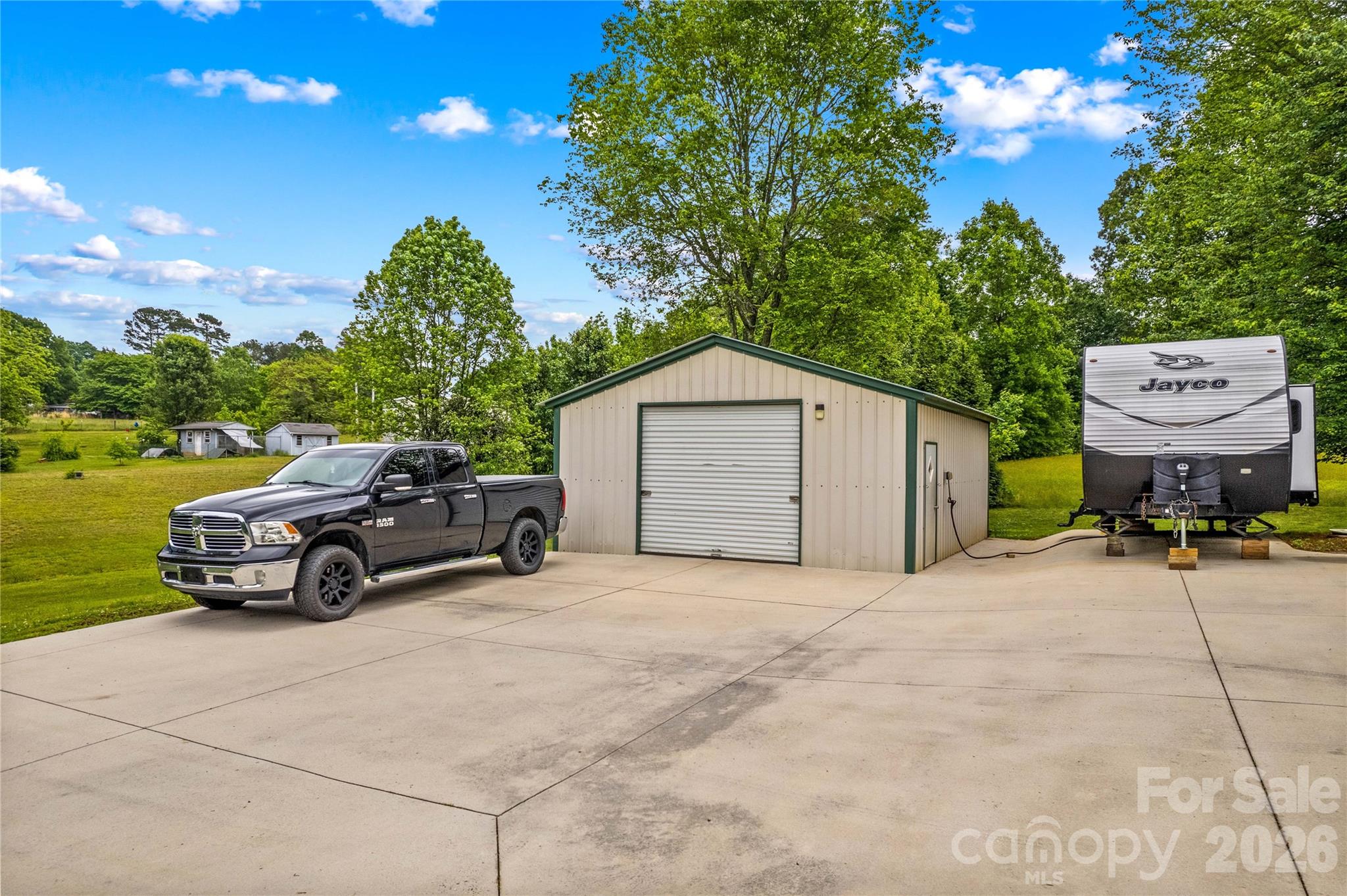 1174 Mocksville Highway — Statesville