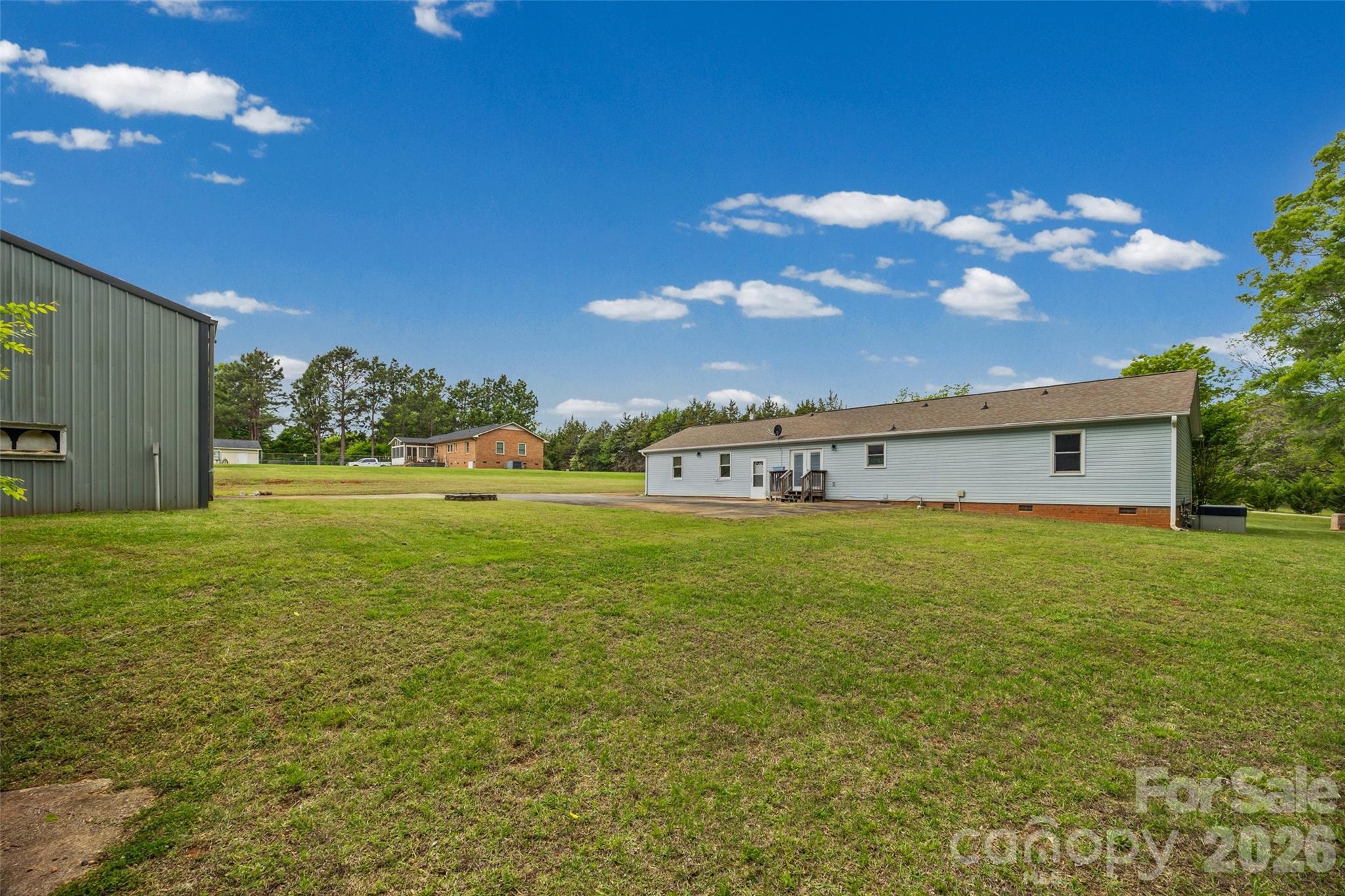 161 Shadow Lakes Drive — Clover
