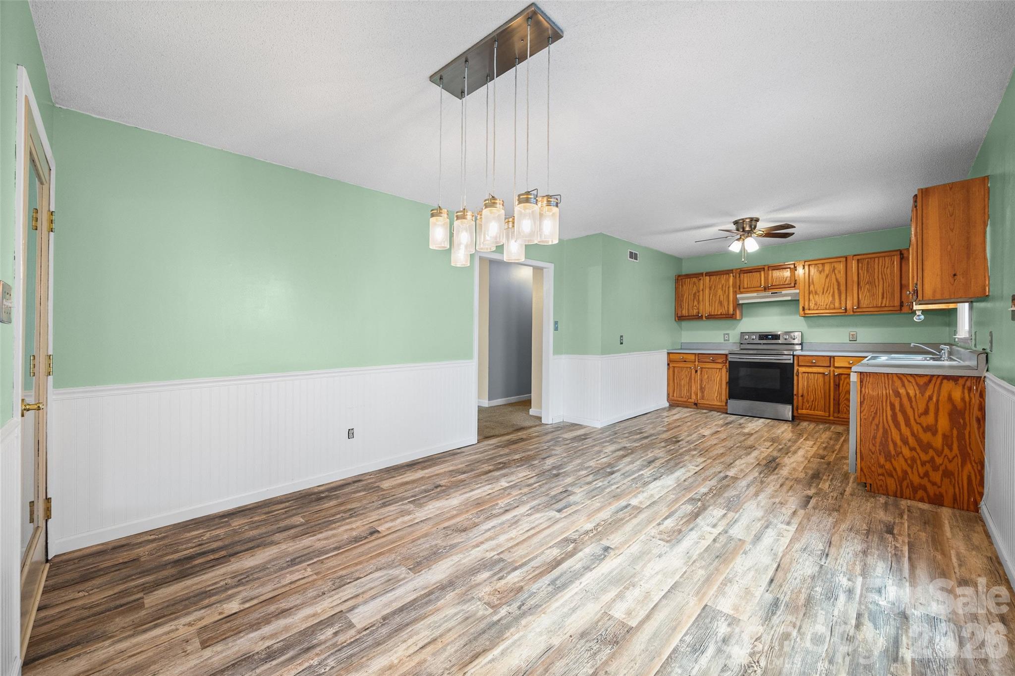 161 Shadow Lakes Drive — Clover