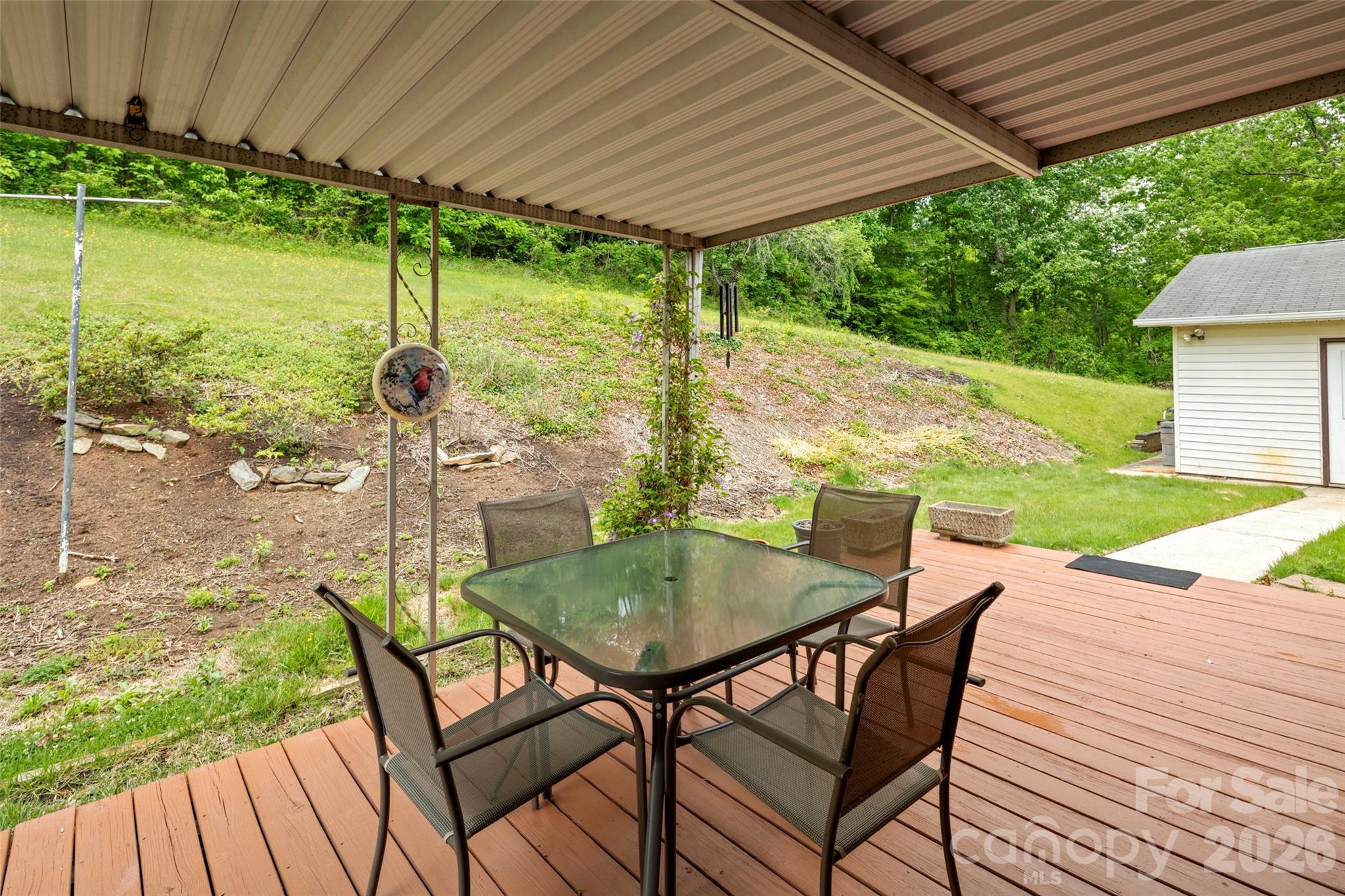 83 Honeysuckle Lane — Burnsville
