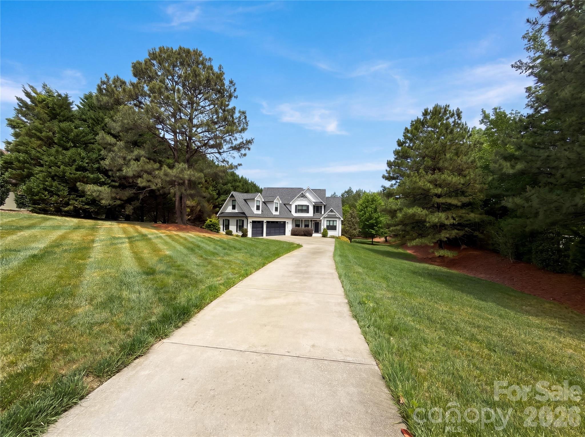 3204 Millstone Creek Road — Lancaster
