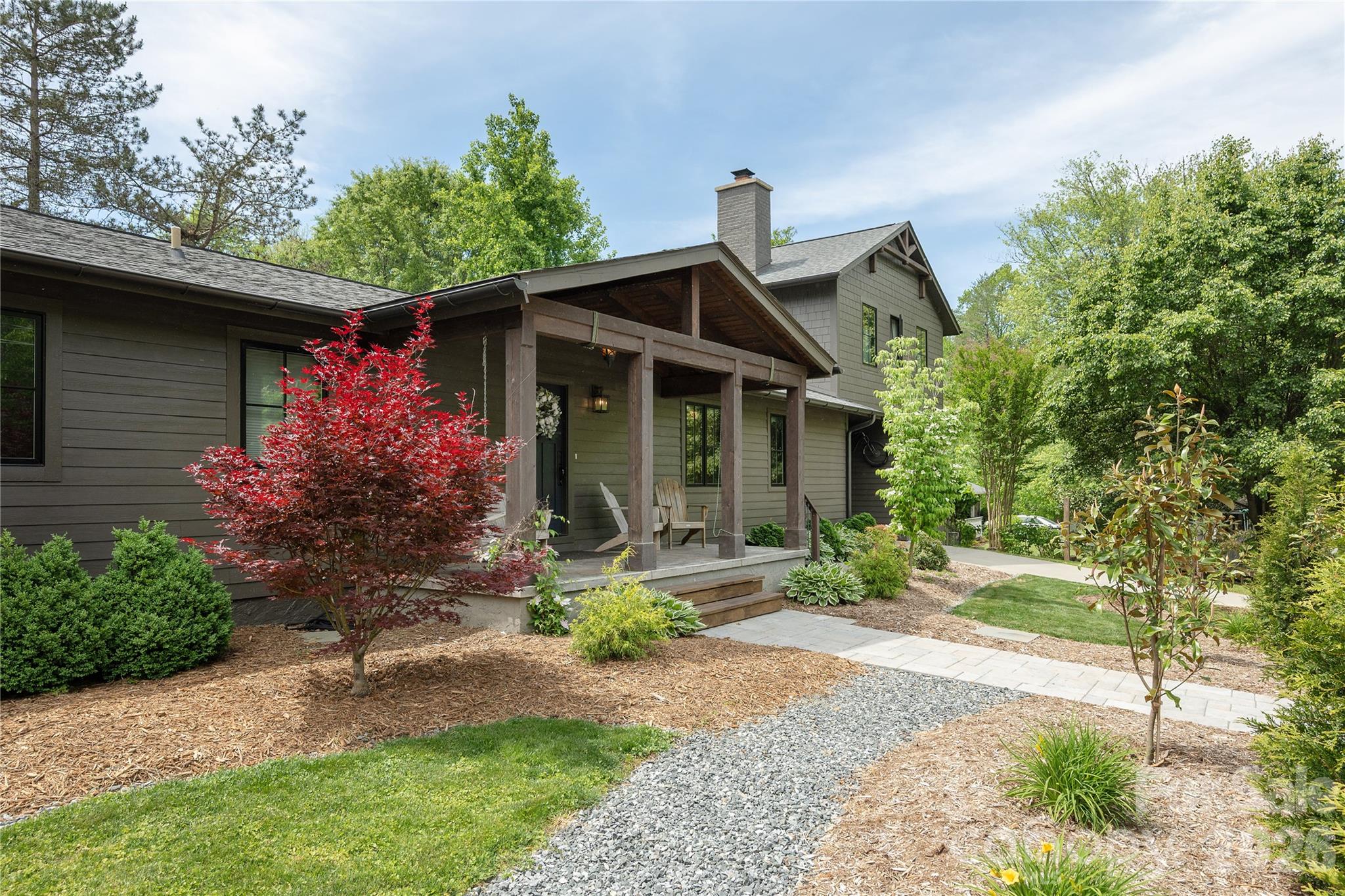 17 Grove Street — Brevard