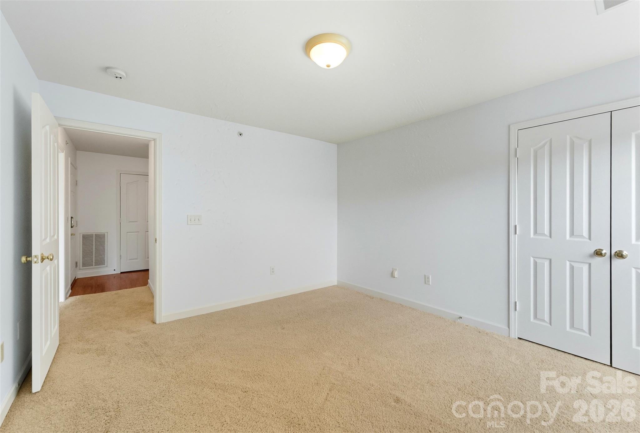 11959 Ridgeway Park Drive — Charlotte