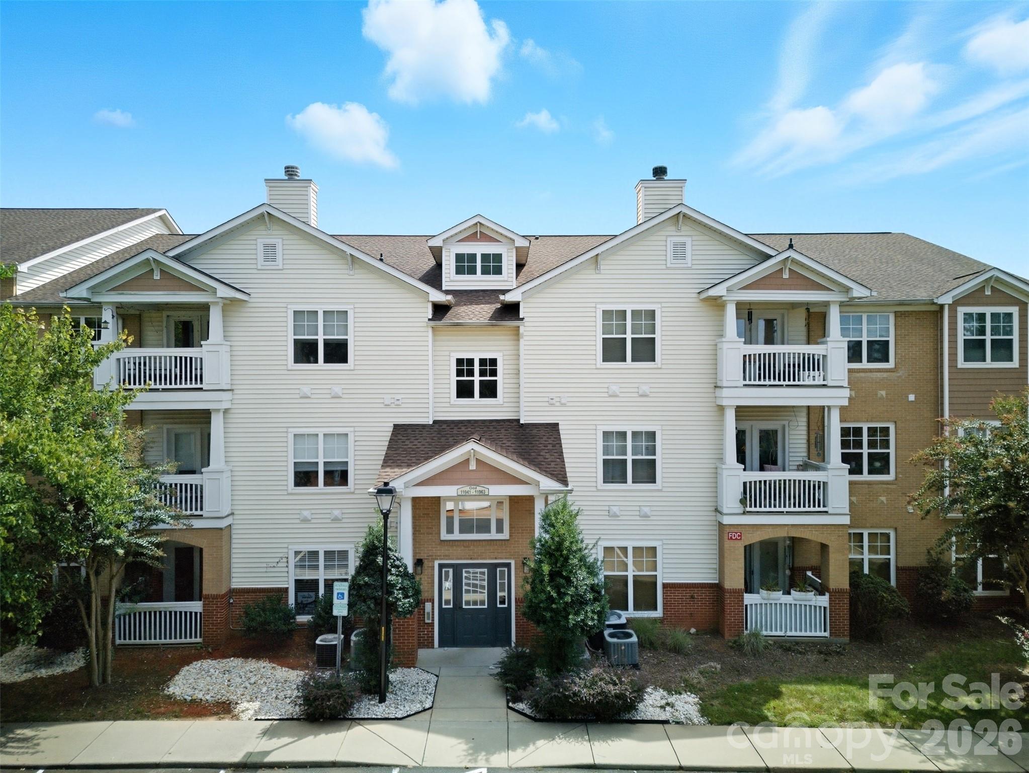 11959 Ridgeway Park Drive — Charlotte