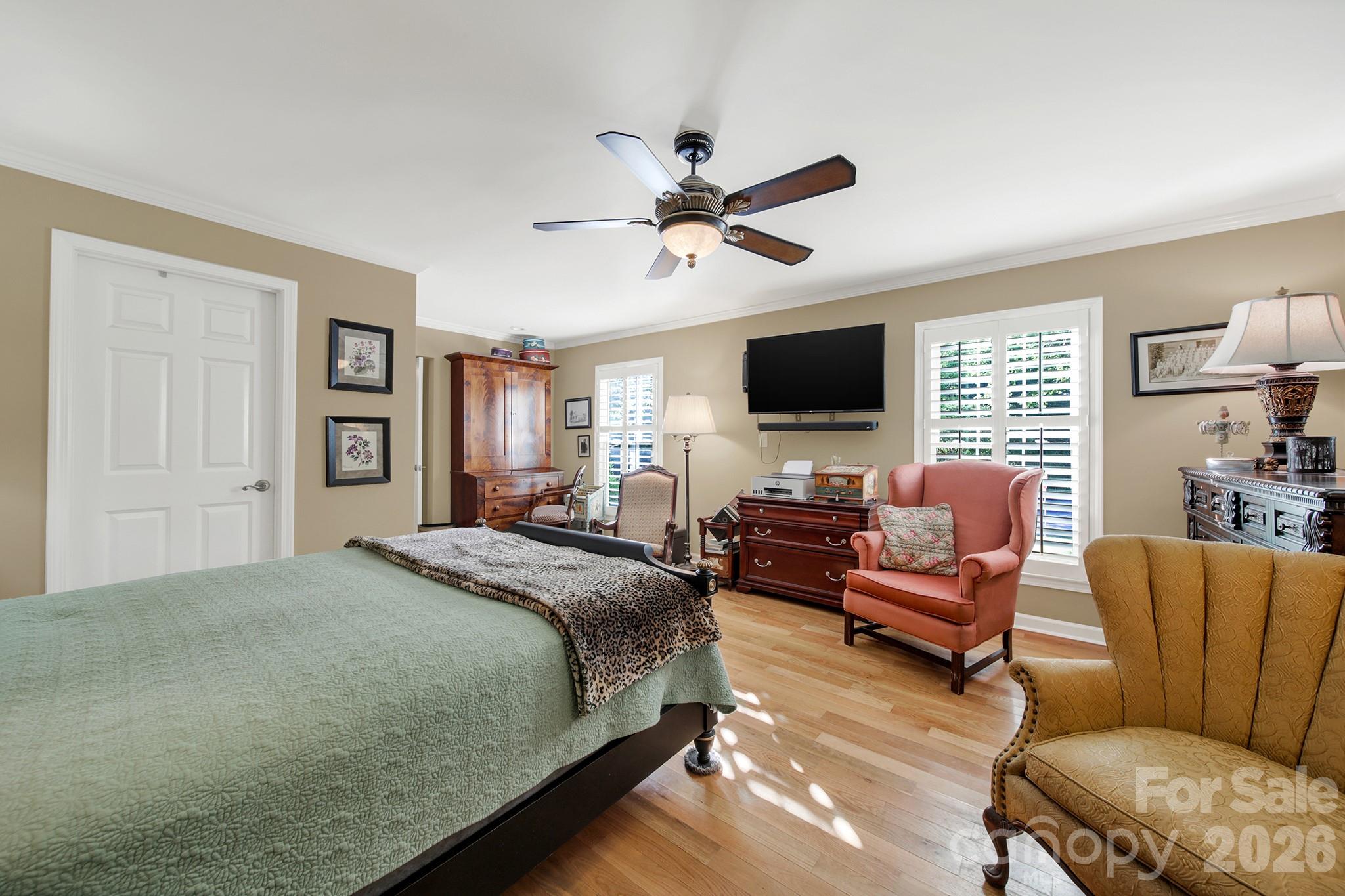 537 Briarwood Road — Lancaster