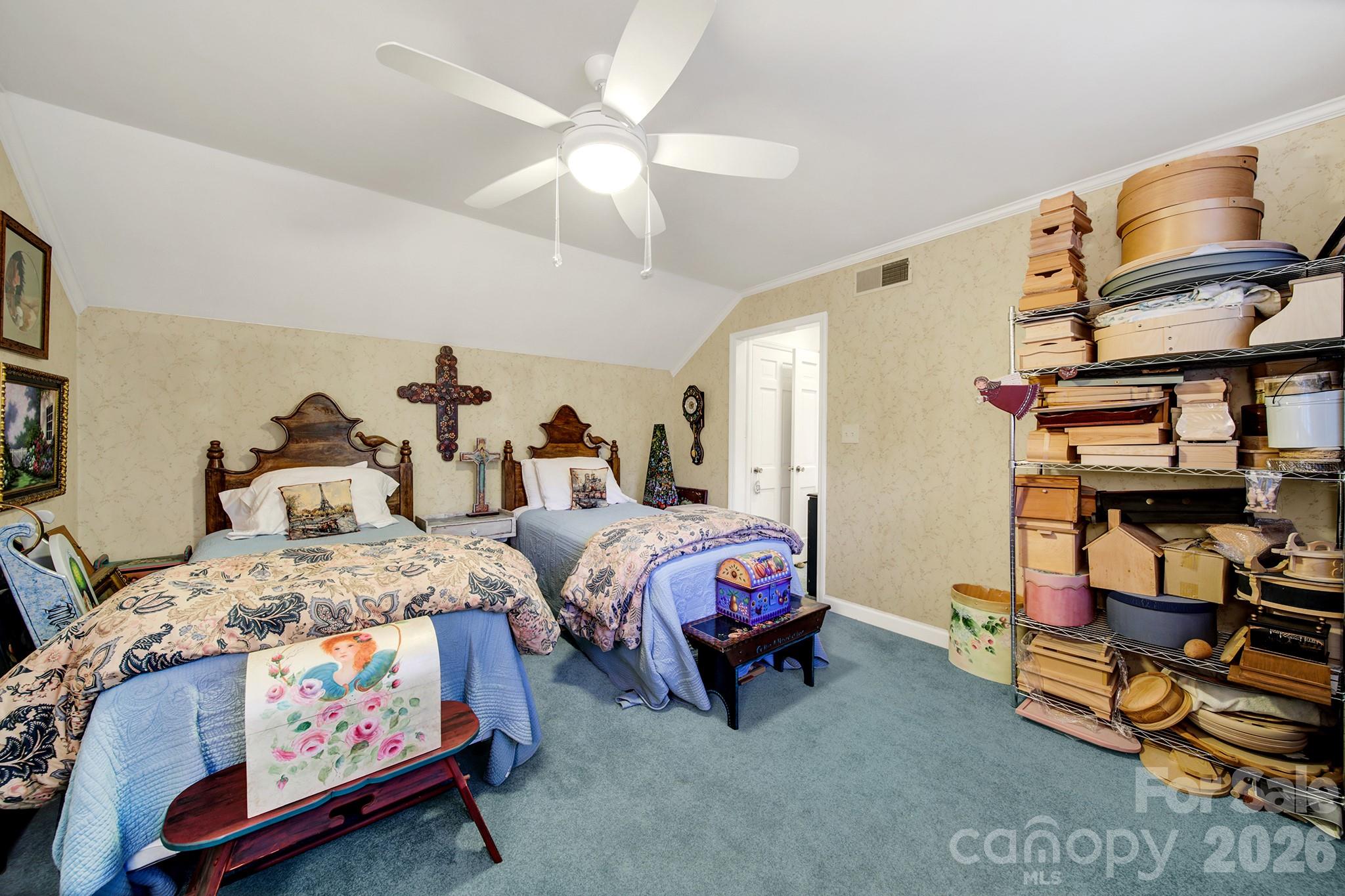 537 Briarwood Road — Lancaster