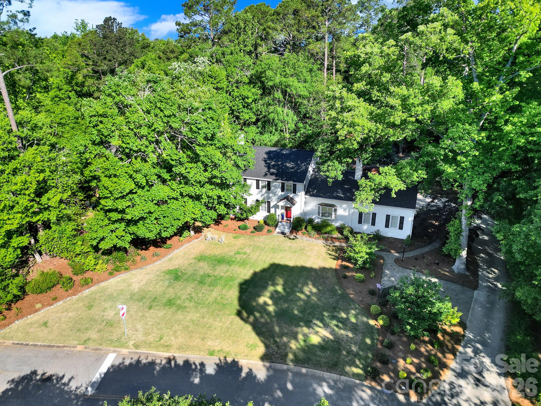 537 Briarwood Road — Lancaster