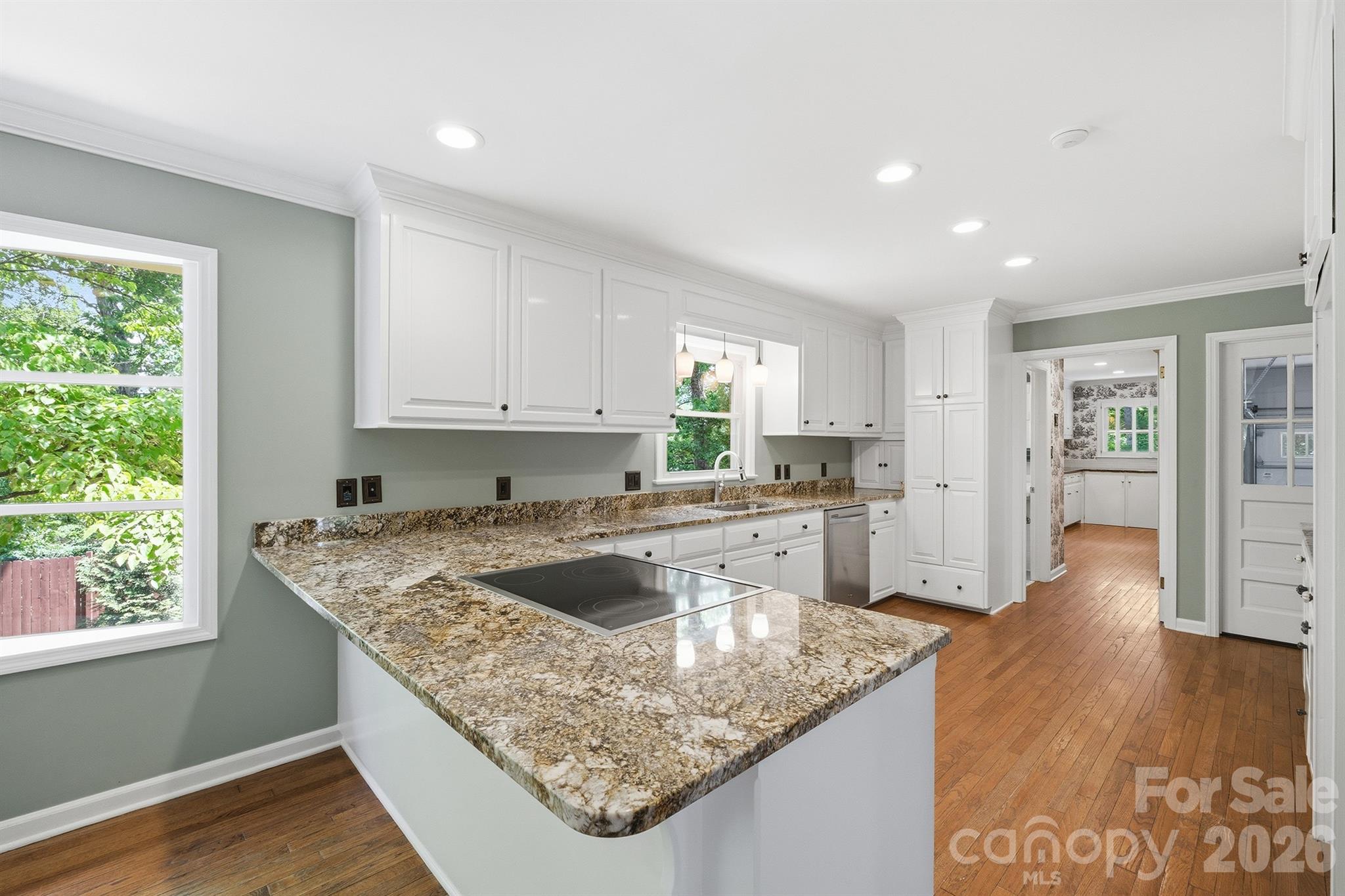 240 36th Avenue Circle NW — Hickory
