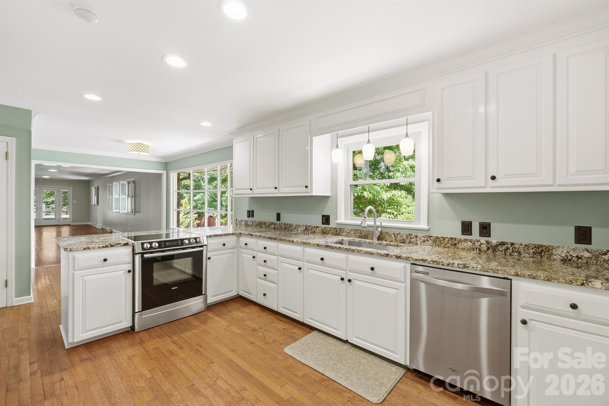 240 36th Avenue Circle NW — Hickory
