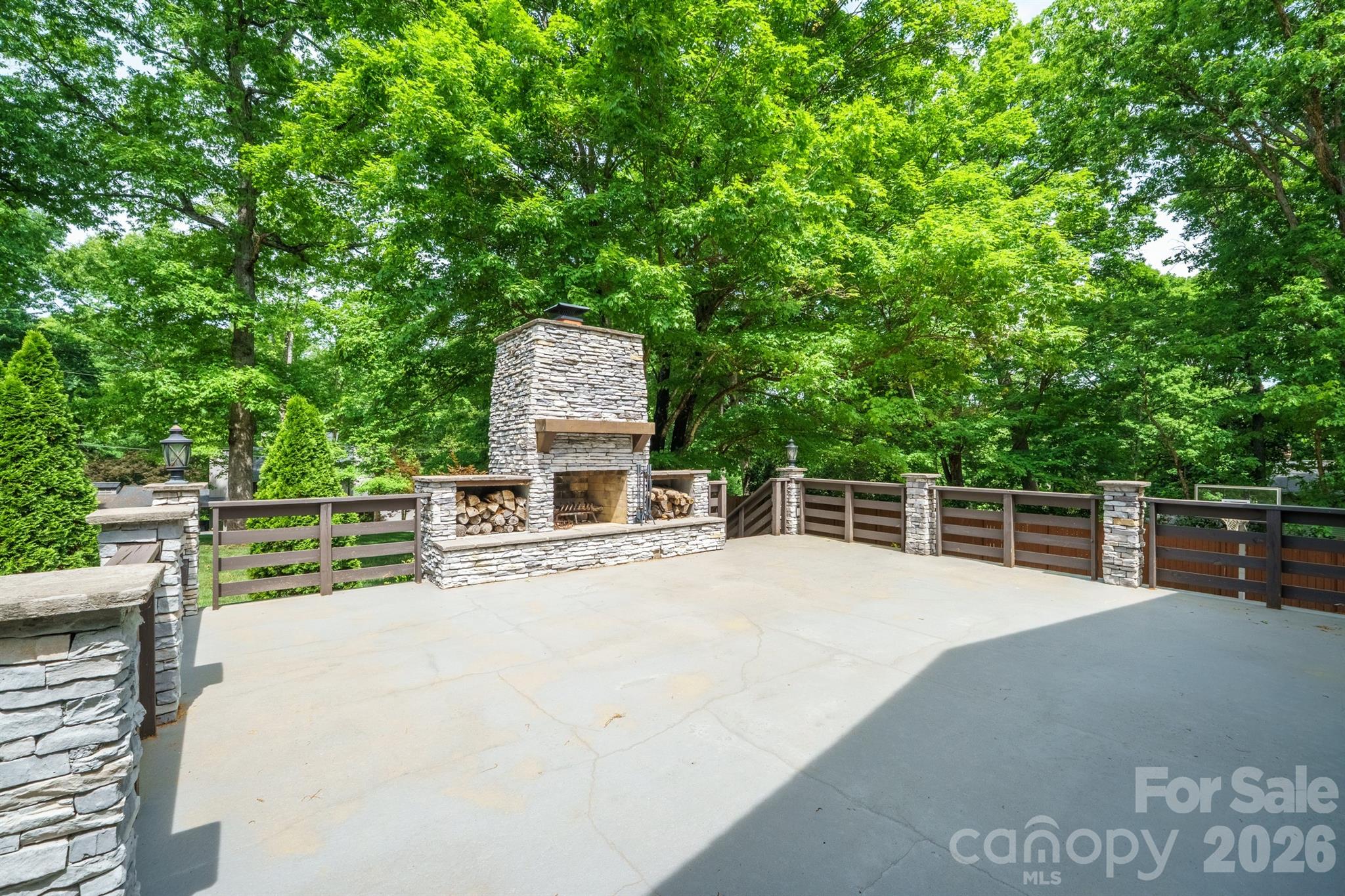 240 36th Avenue Circle NW — Hickory