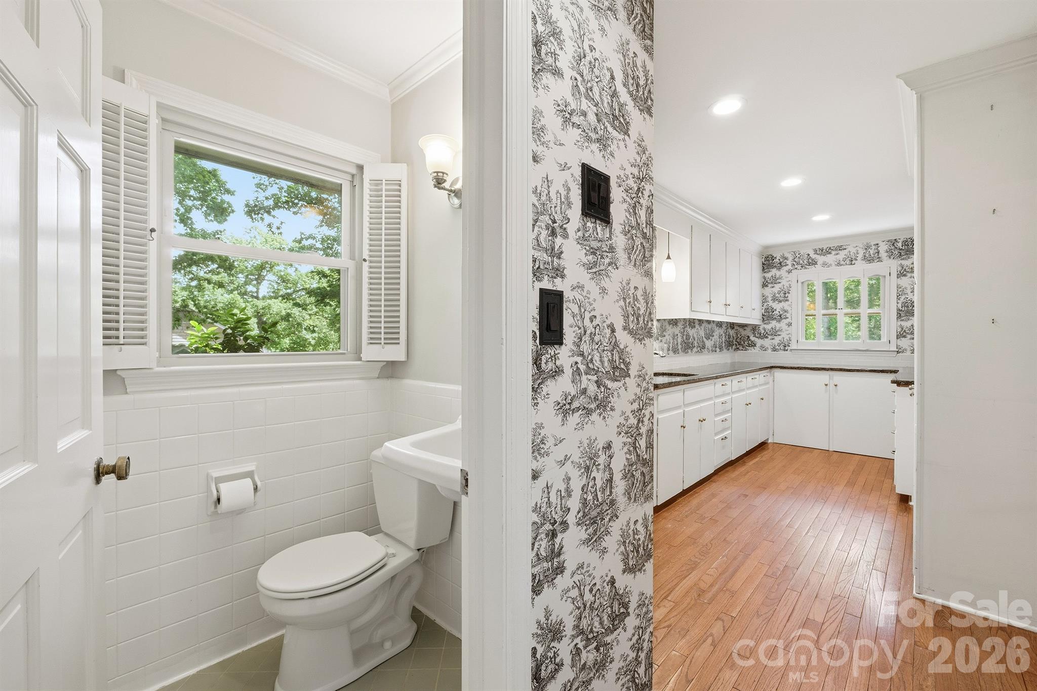 240 36th Avenue Circle NW — Hickory