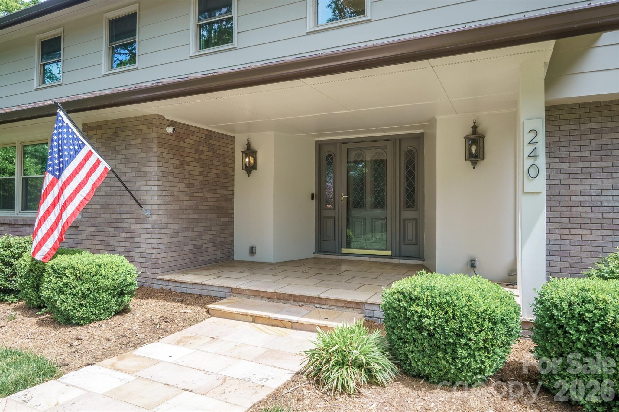 240 36th Avenue Circle NW — Hickory