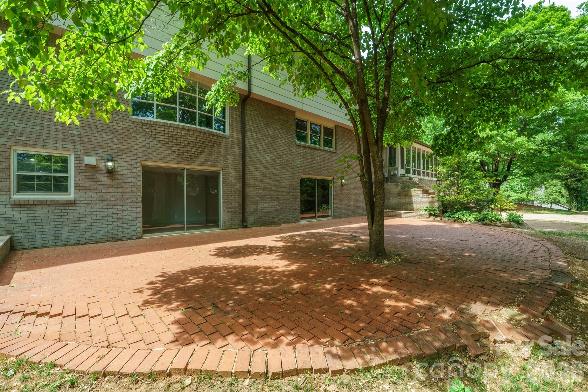 240 36th Avenue Circle NW — Hickory