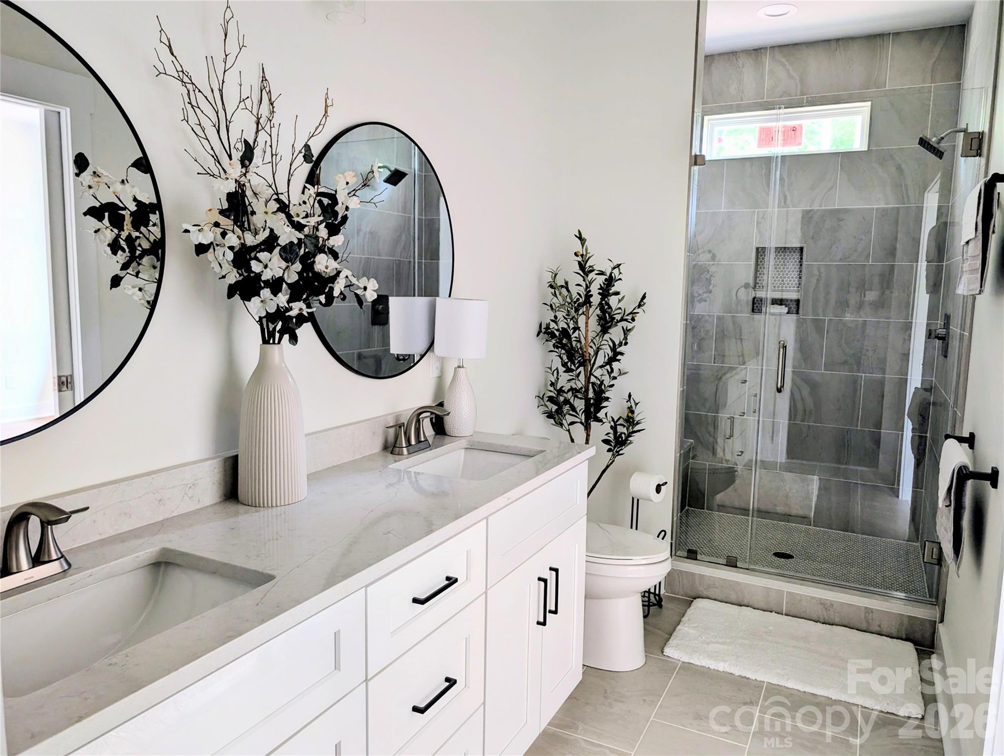 725 Potter Road — Lancaster