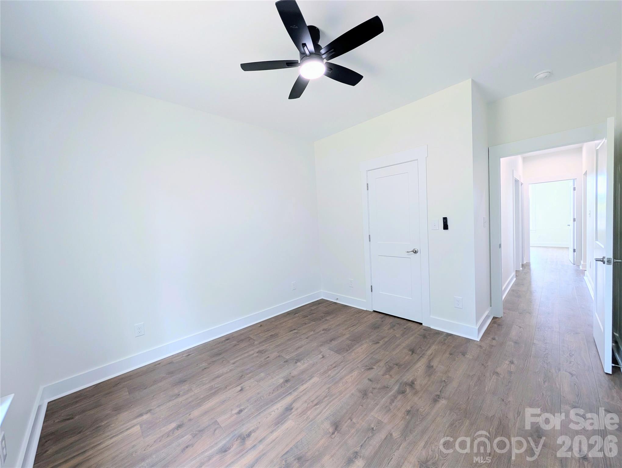 725 Potter Road — Lancaster
