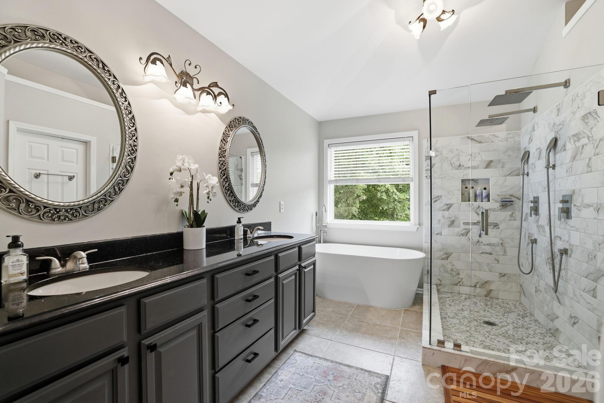 13934 Kings Carriage Lane — Charlotte