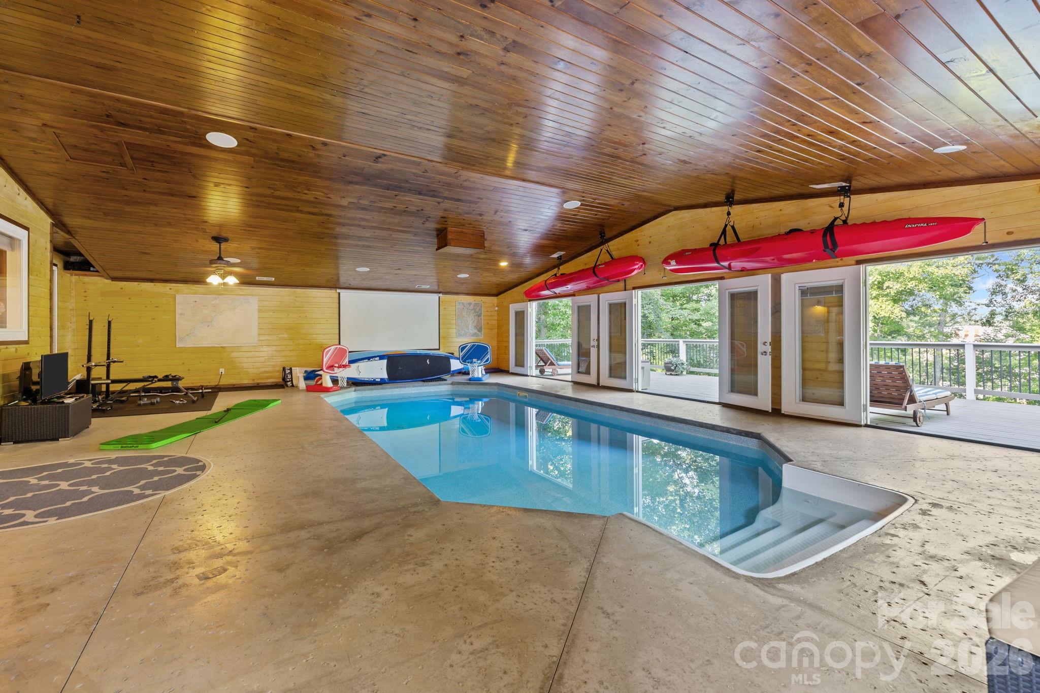 13934 Kings Carriage Lane — Charlotte