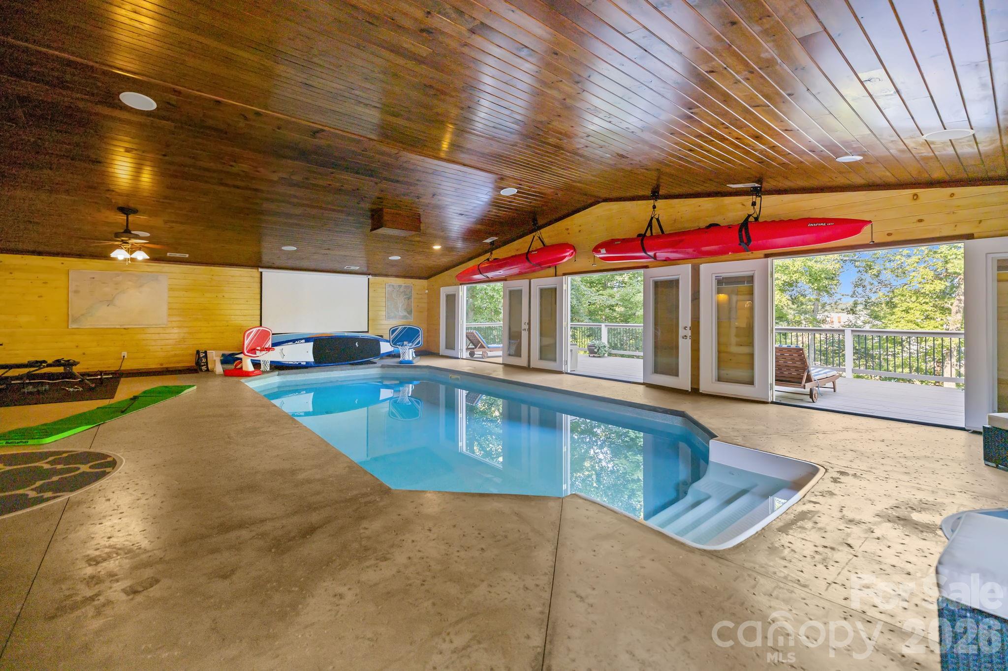 13934 Kings Carriage Lane — Charlotte