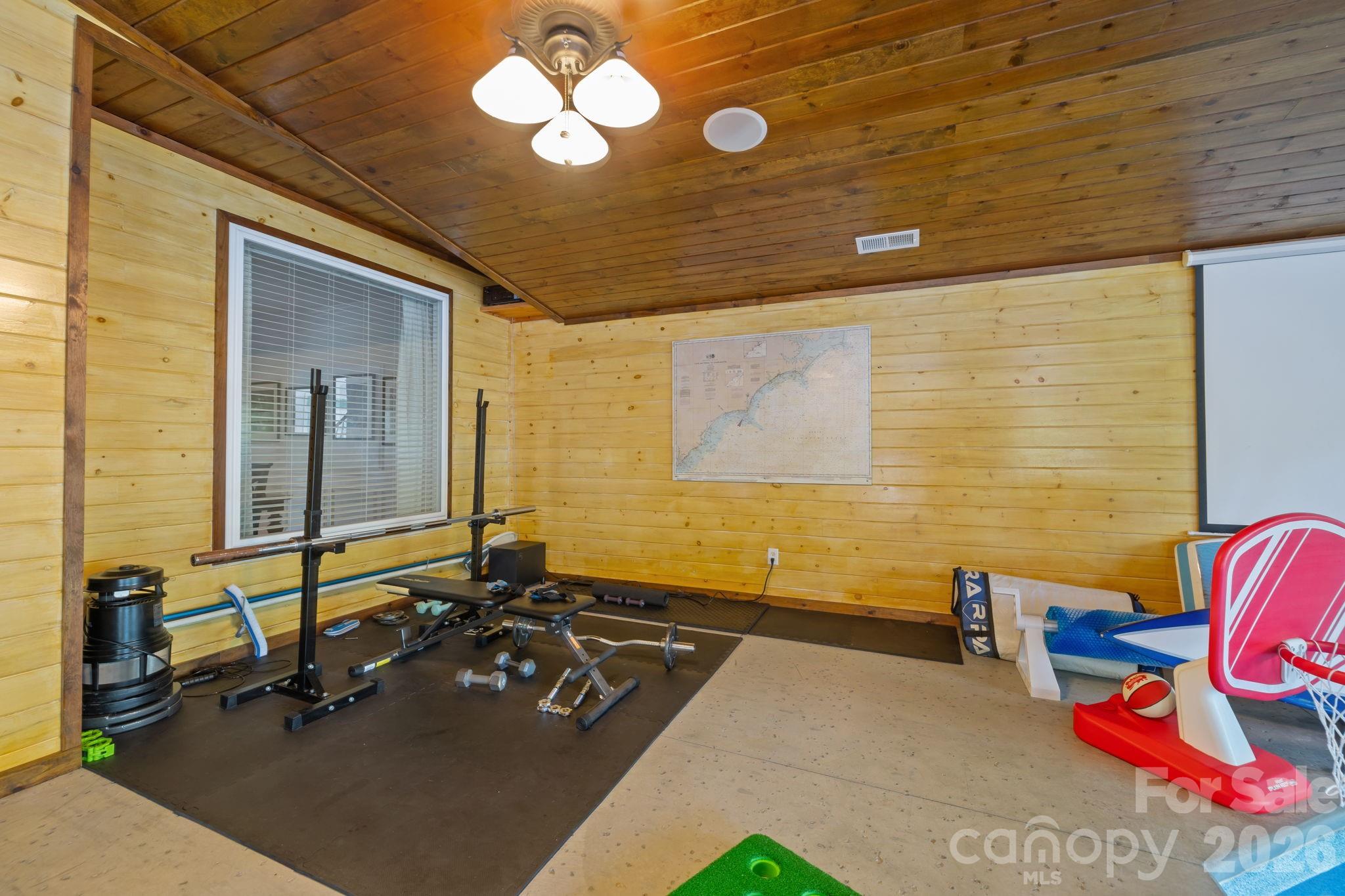 13934 Kings Carriage Lane — Charlotte