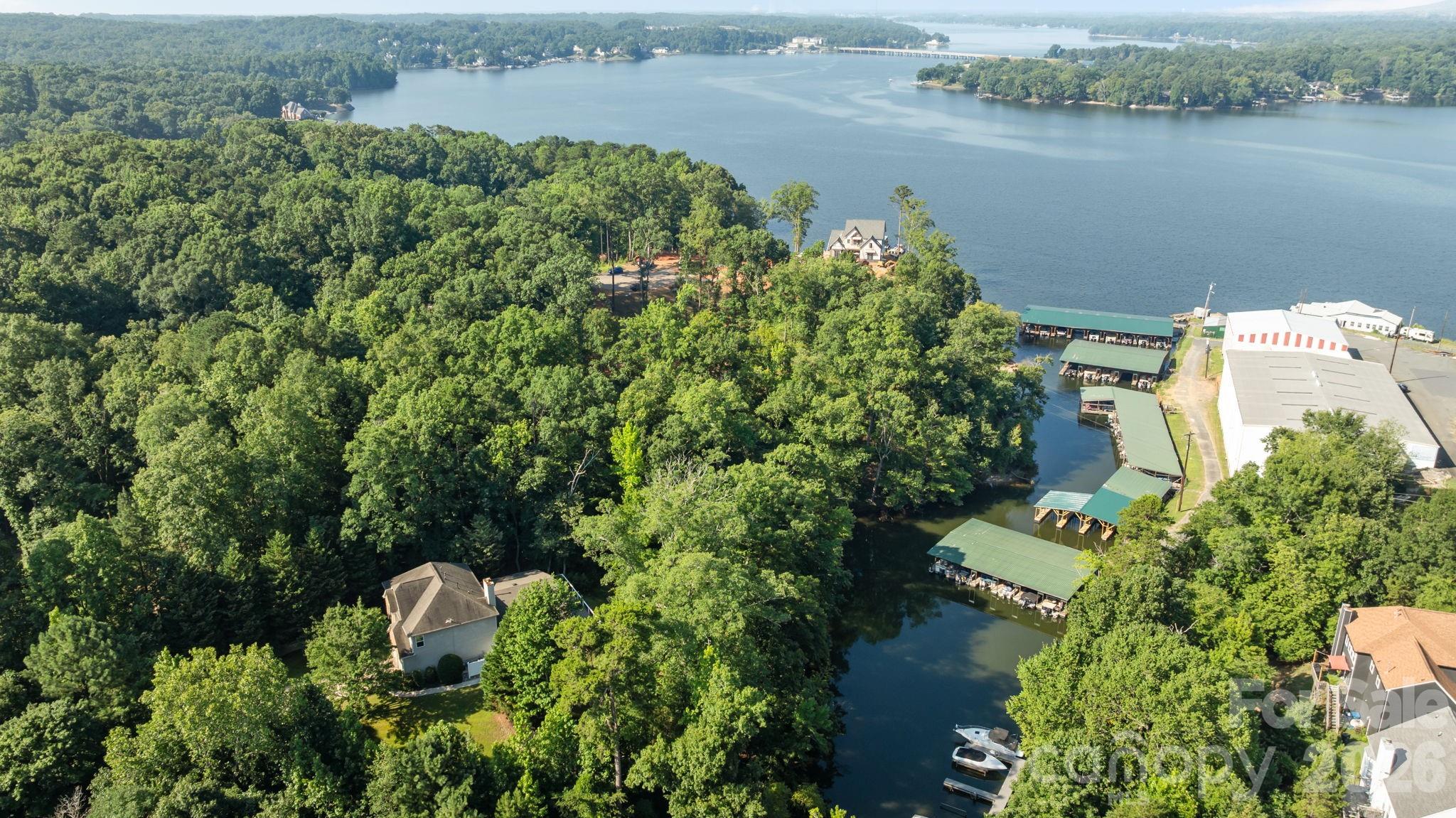13934 Kings Carriage Lane — Charlotte