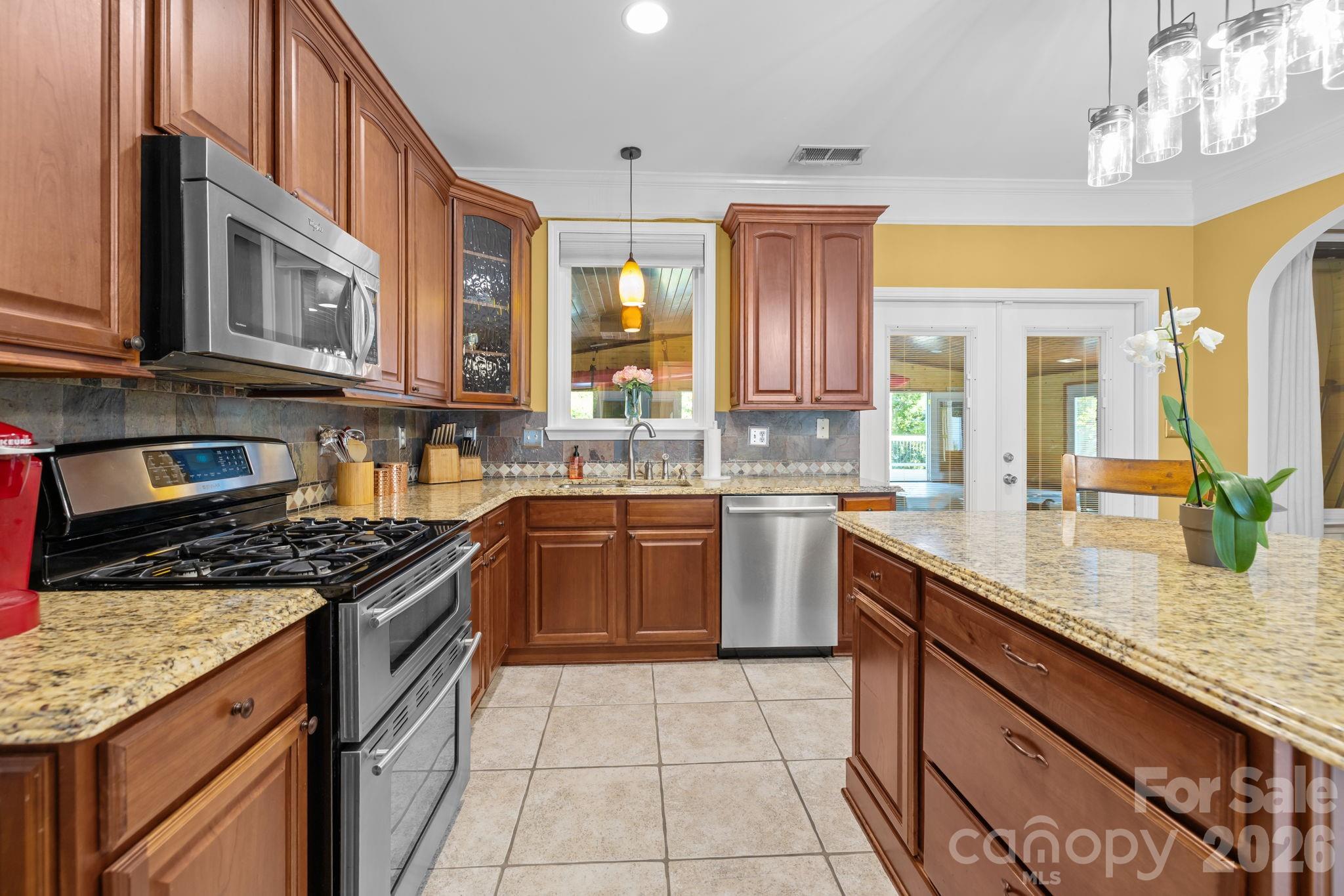 13934 Kings Carriage Lane — Charlotte