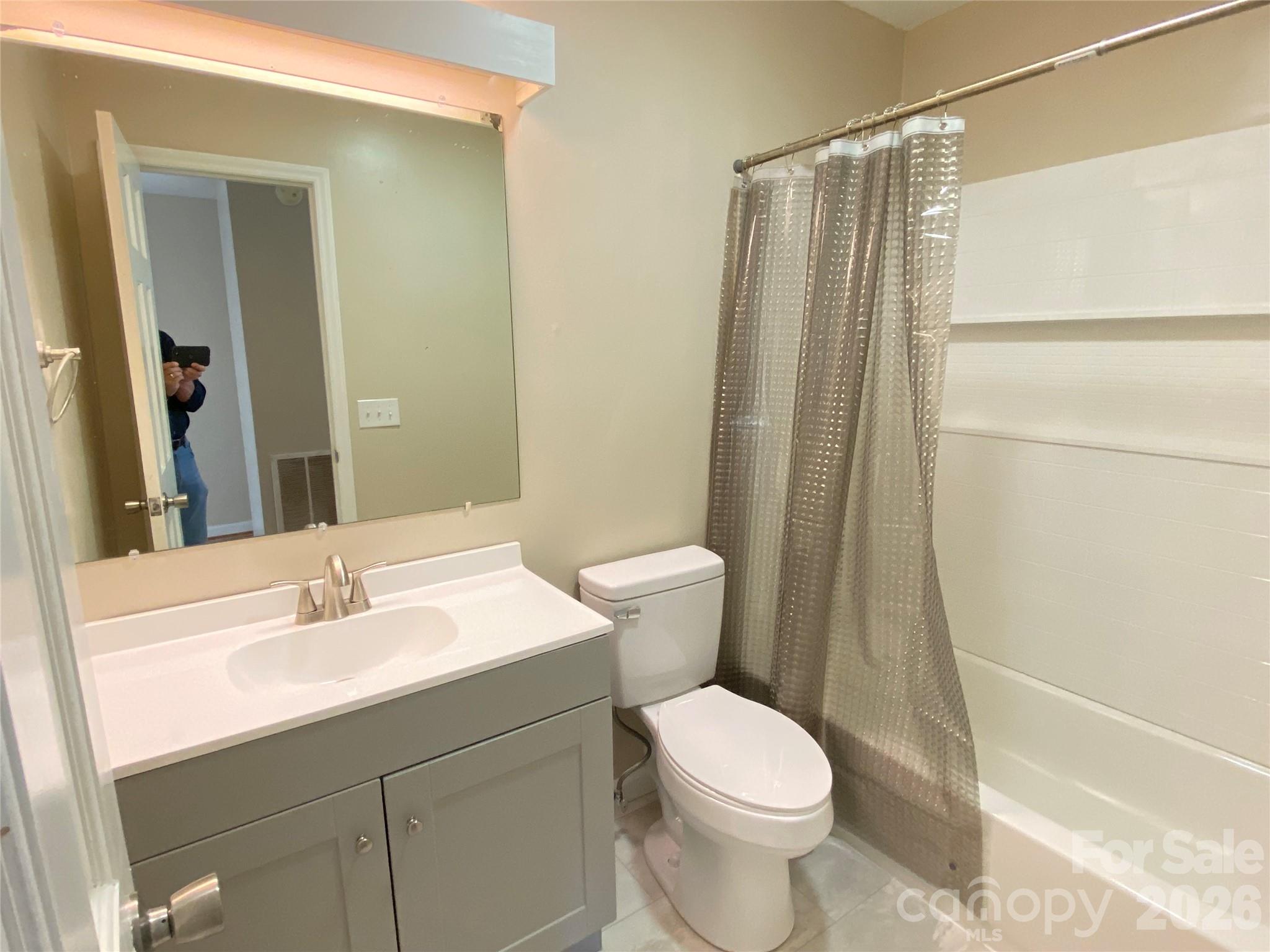 307 Maplewood Drive — Morganton