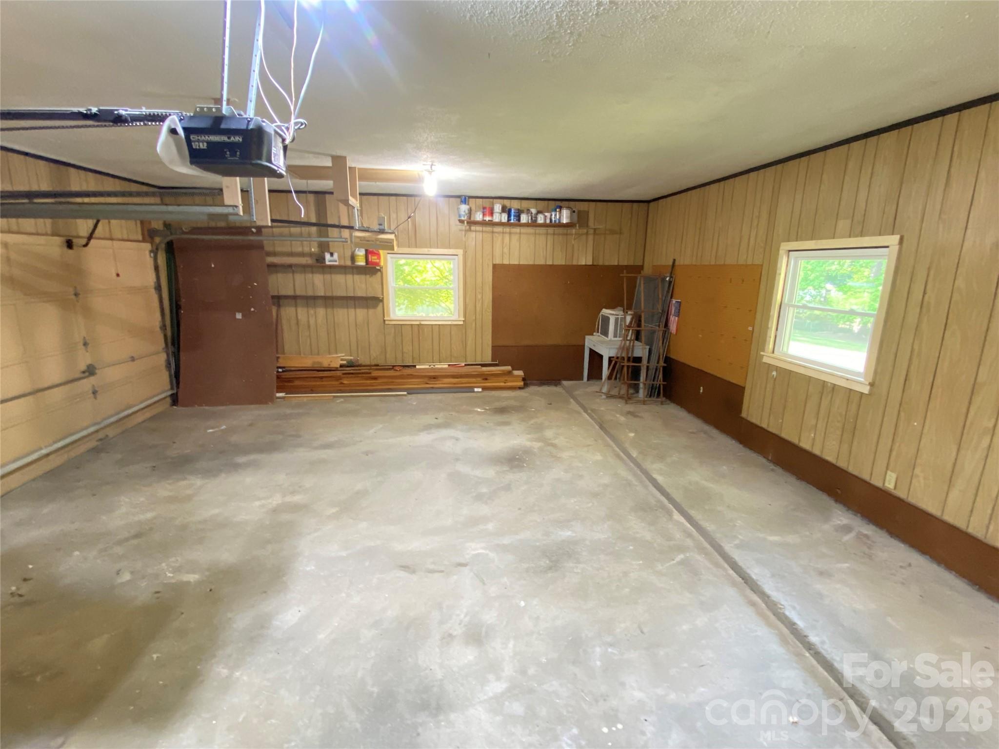 307 Maplewood Drive — Morganton