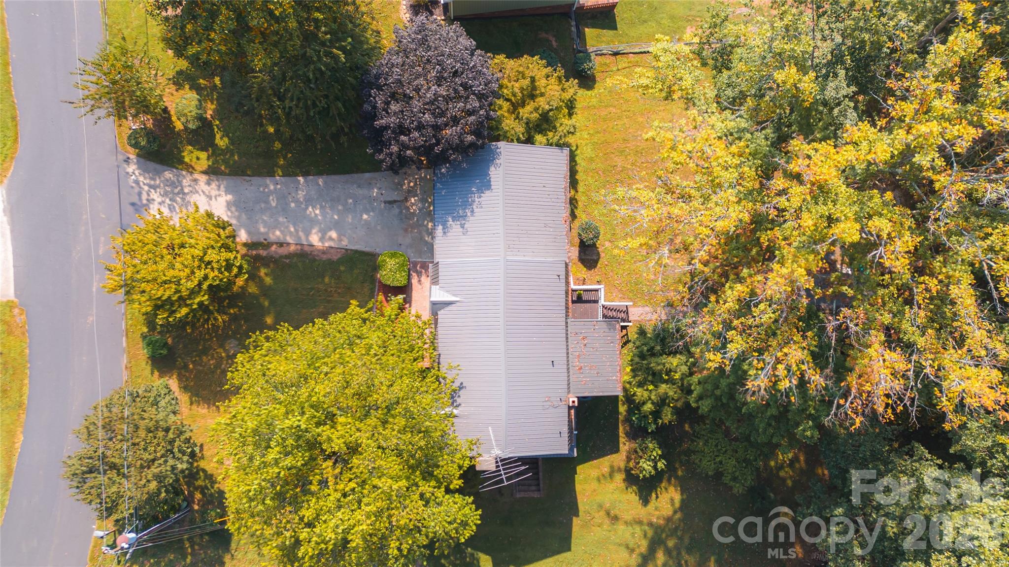 307 Maplewood Drive — Morganton