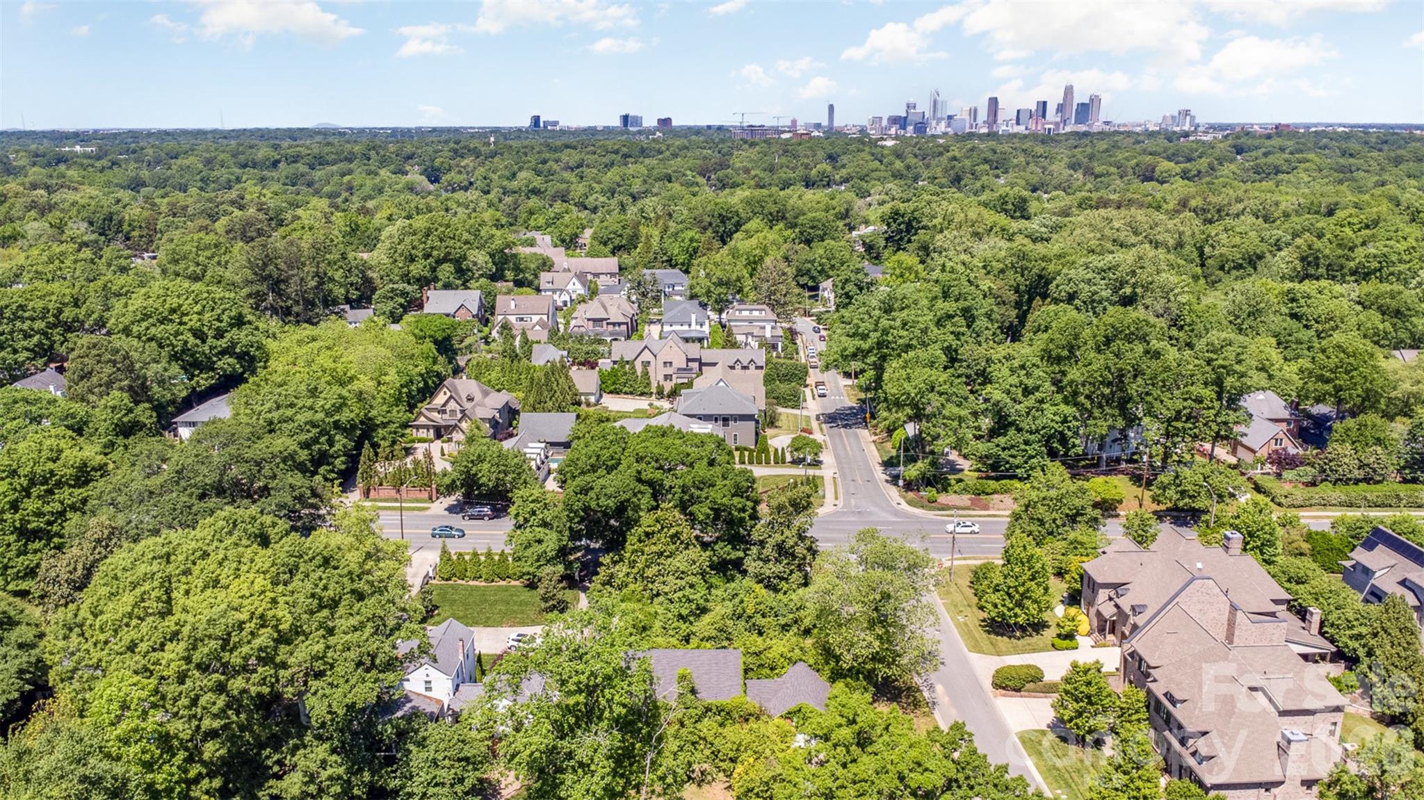 1503 S Wendover Road — Charlotte