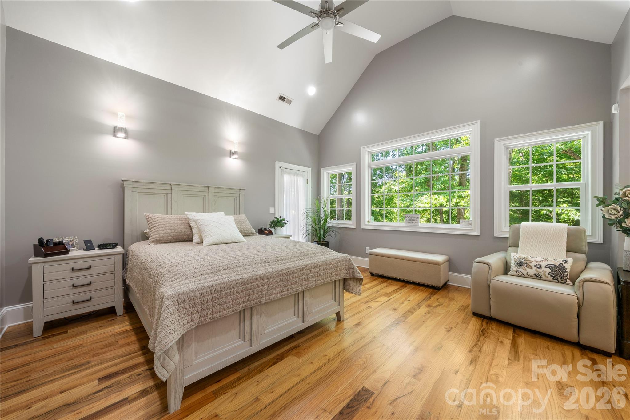 686 White Oaks Road — Mooresville