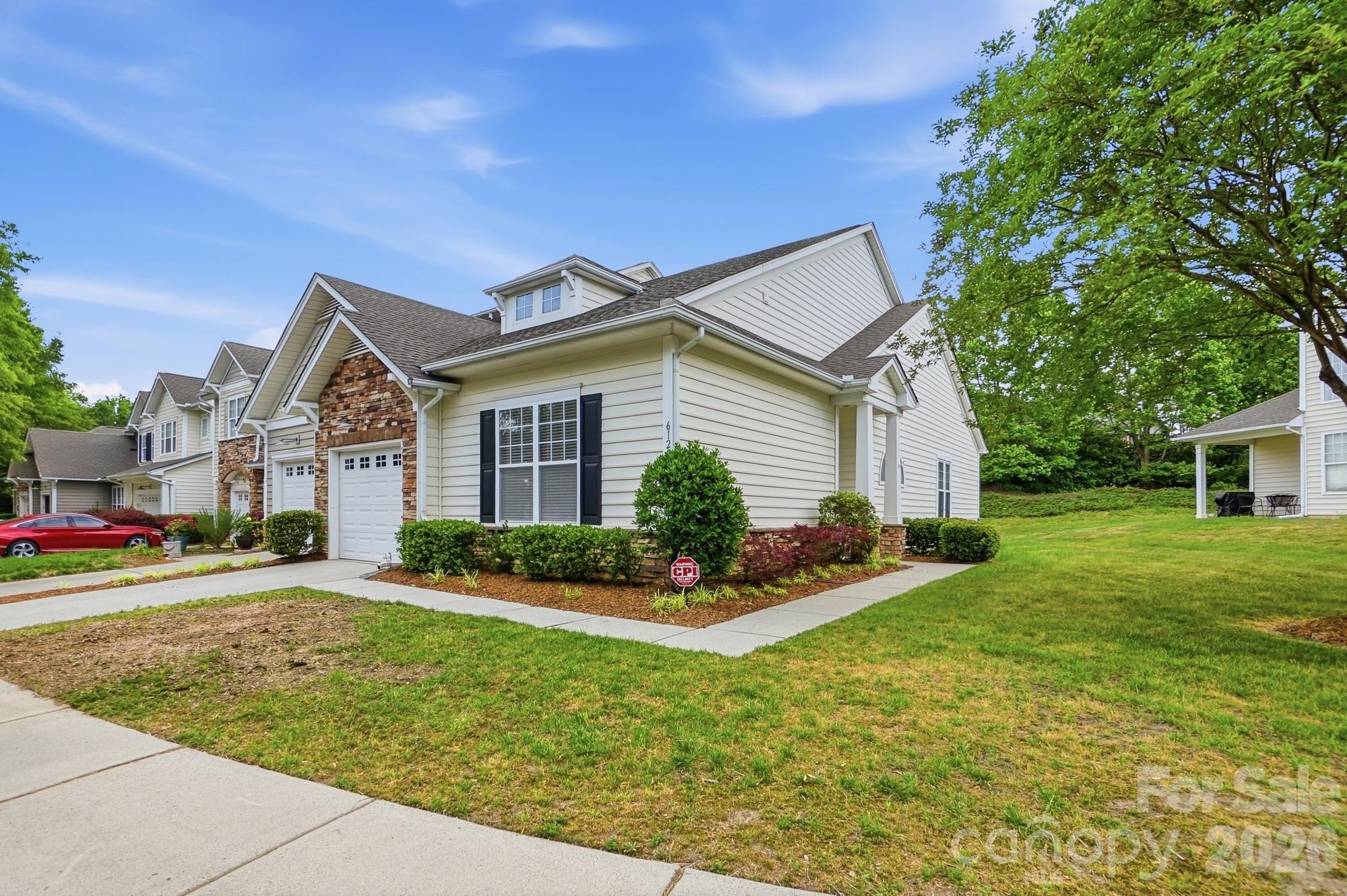 6120 Pale Moss Lane — Charlotte