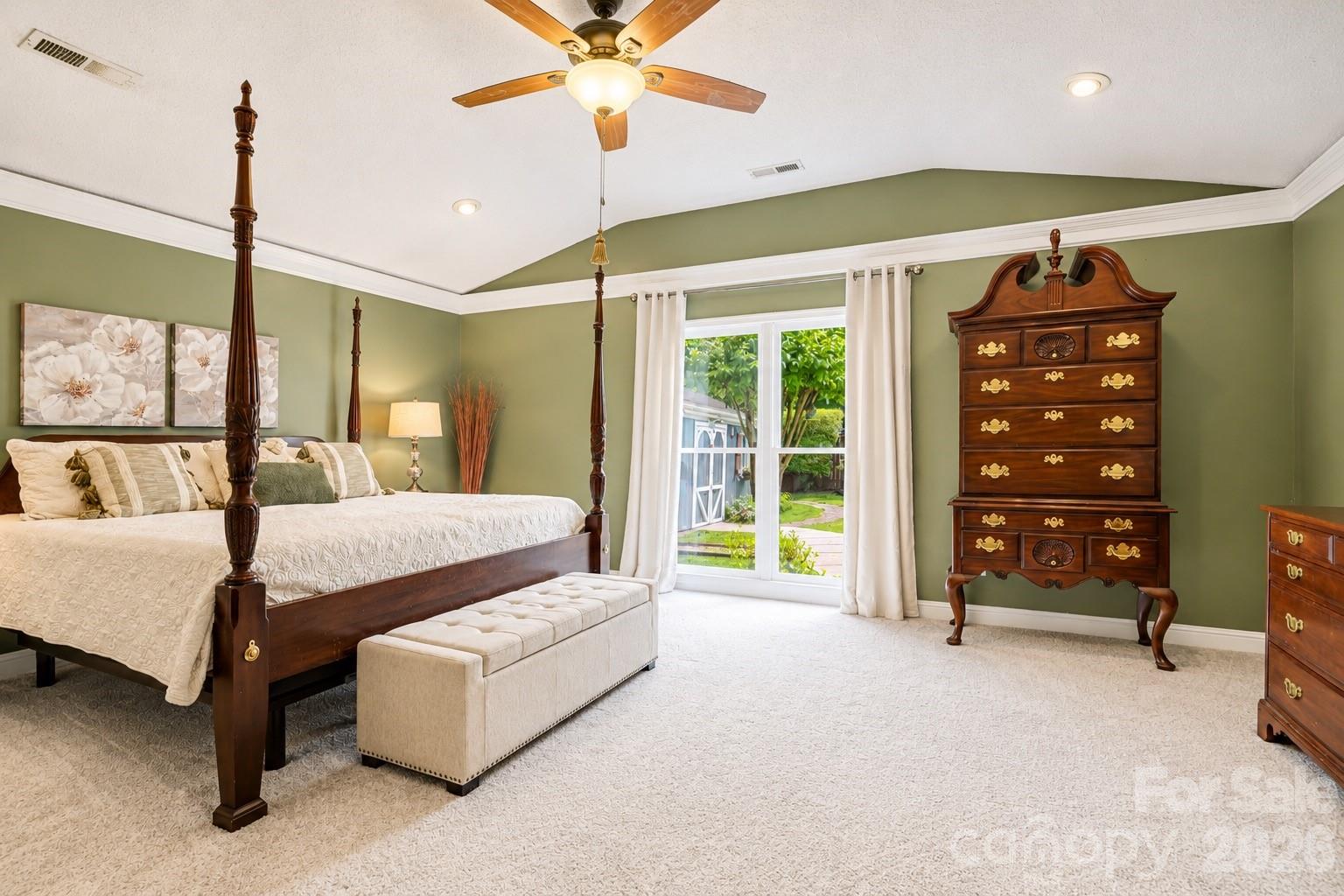 7319 Chatterbird Court — Charlotte