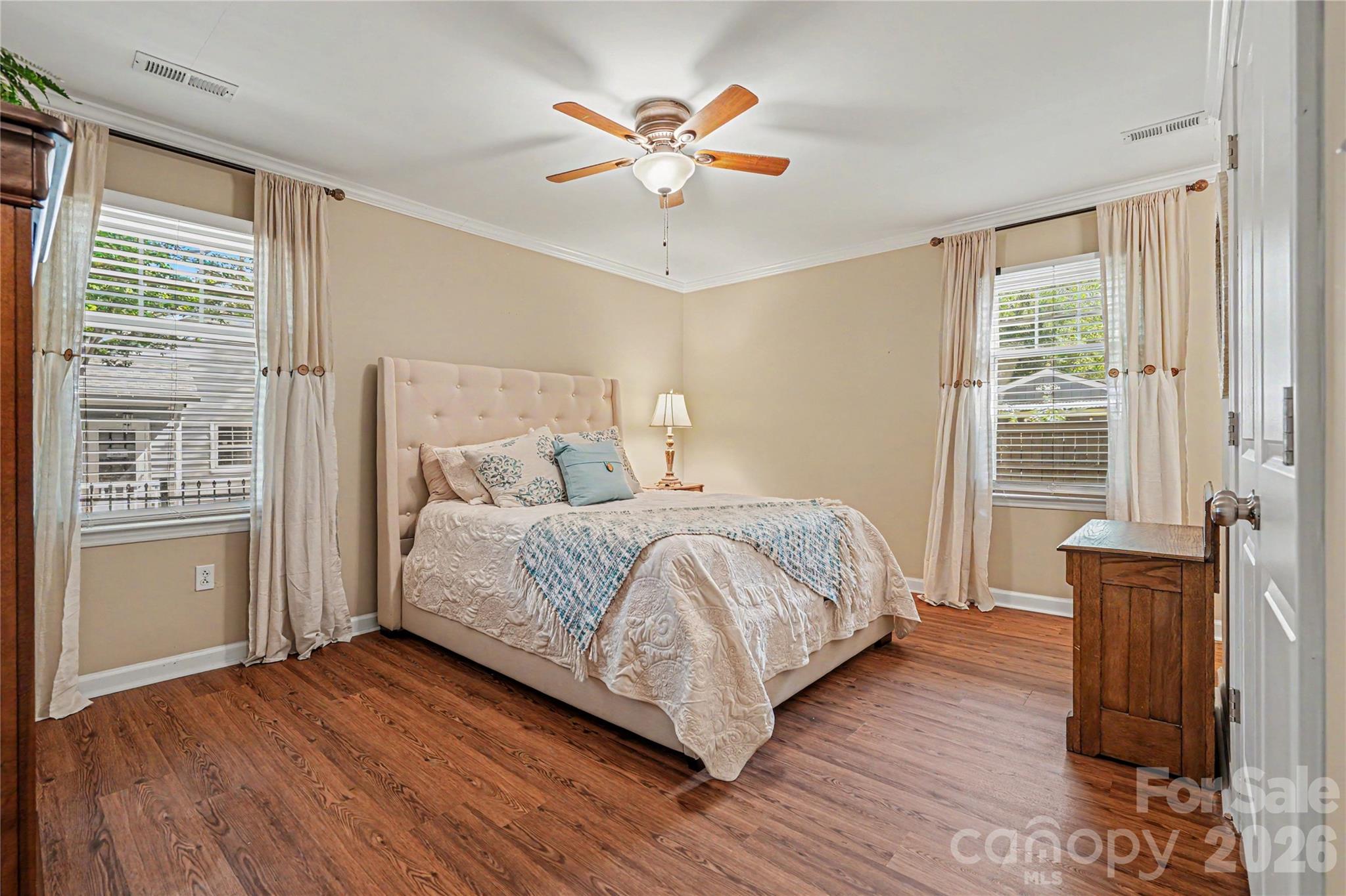7319 Chatterbird Court — Charlotte
