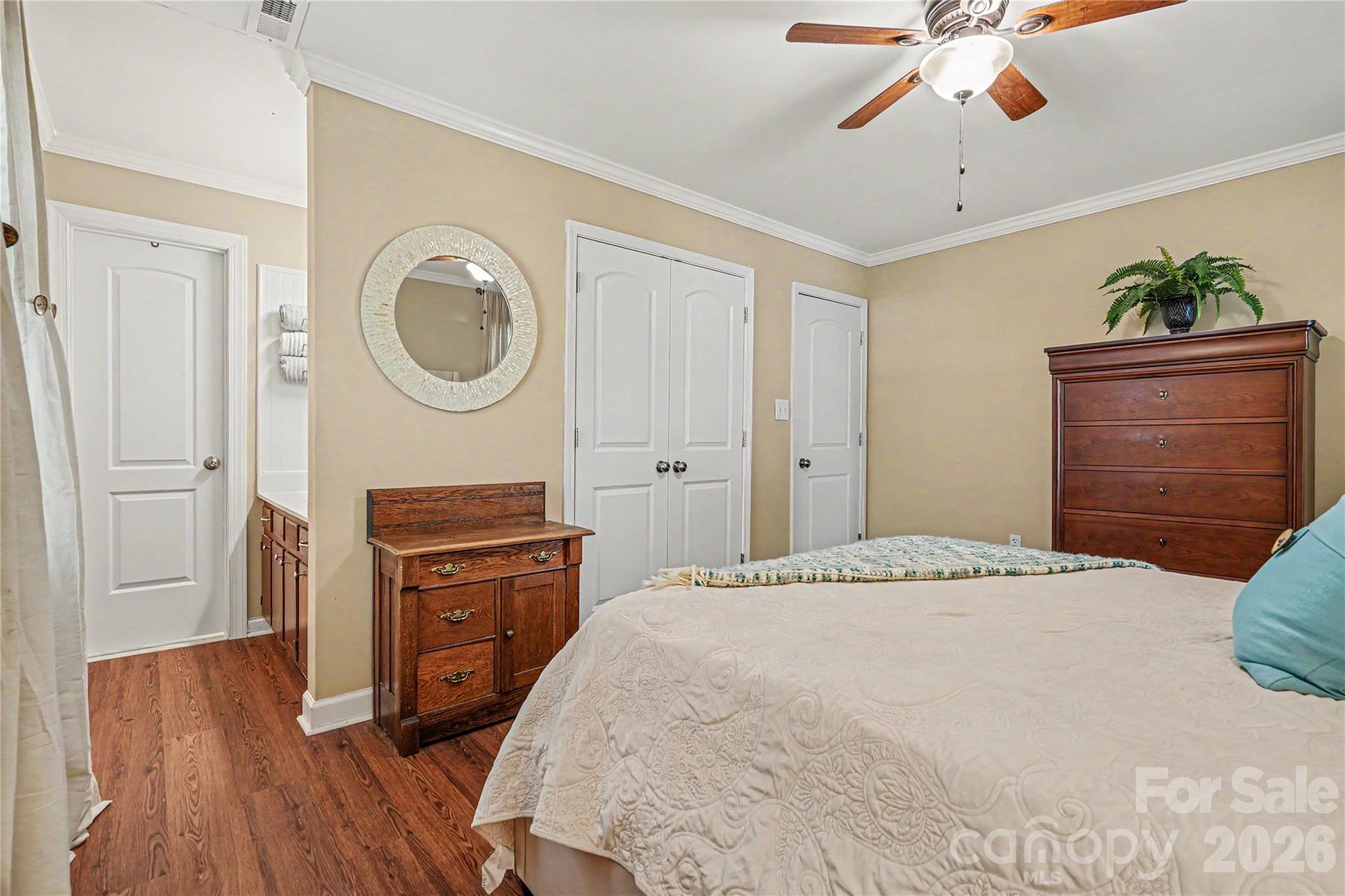 7319 Chatterbird Court — Charlotte