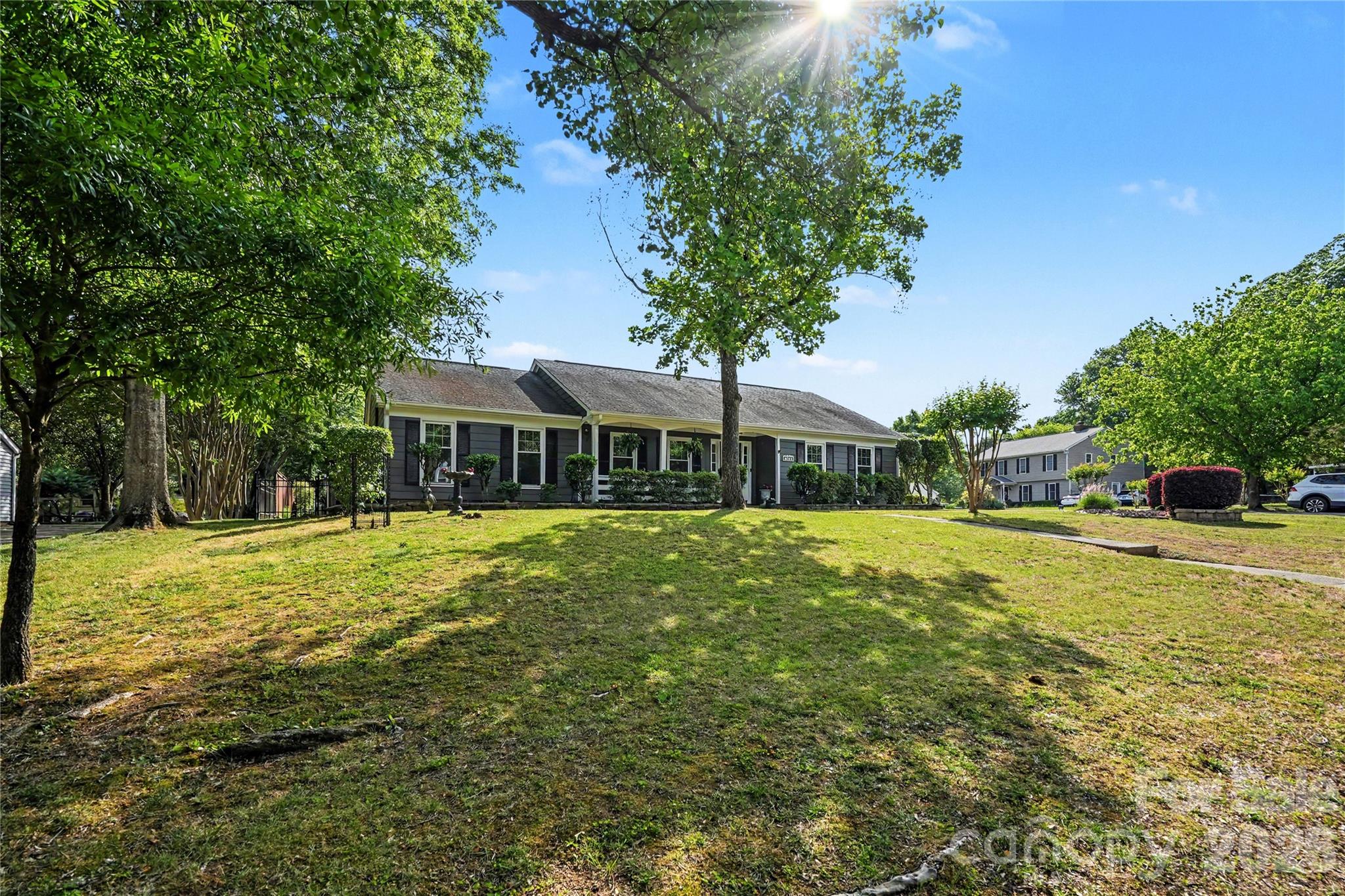 7319 Chatterbird Court — Charlotte