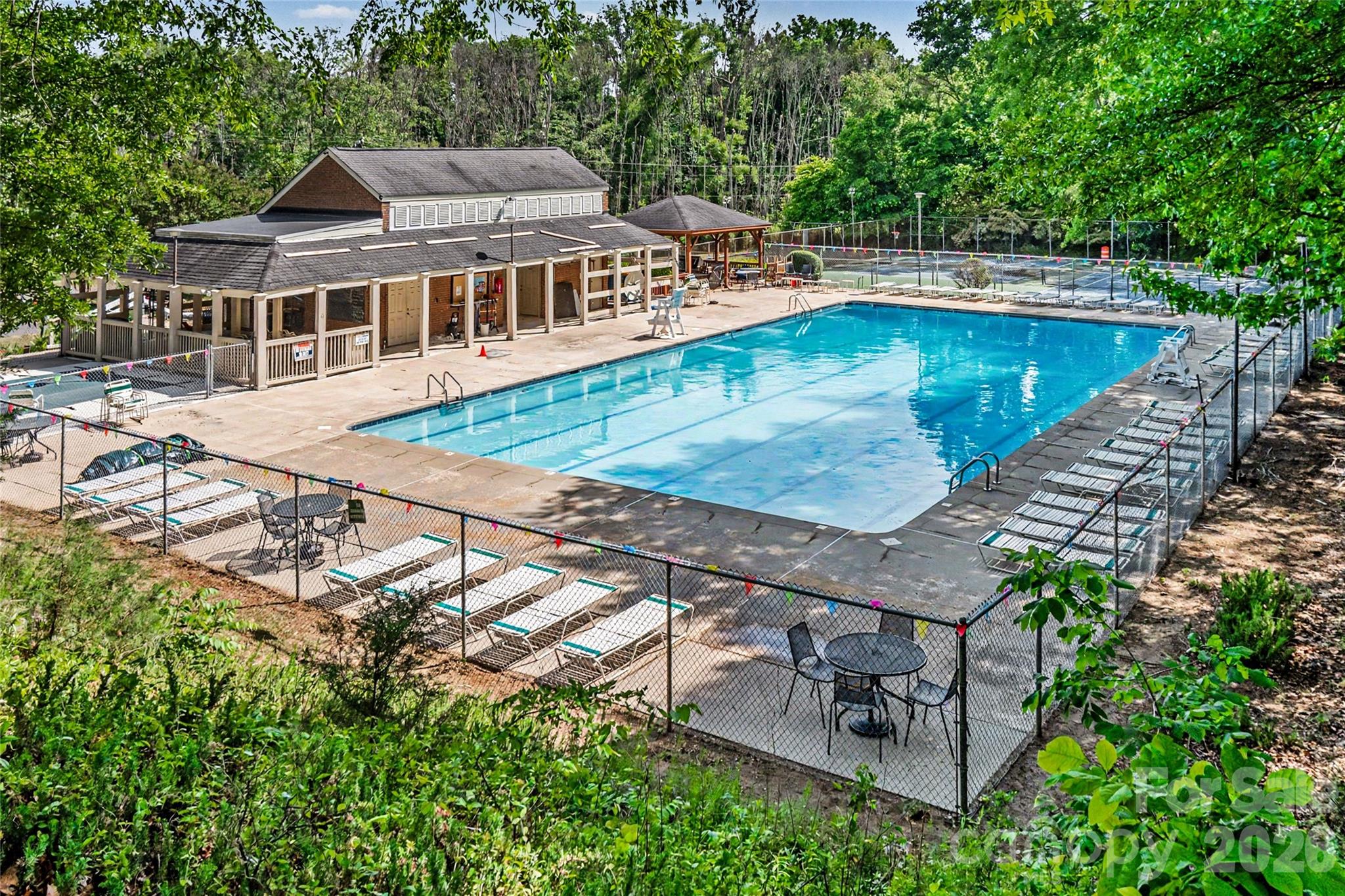 7319 Chatterbird Court — Charlotte