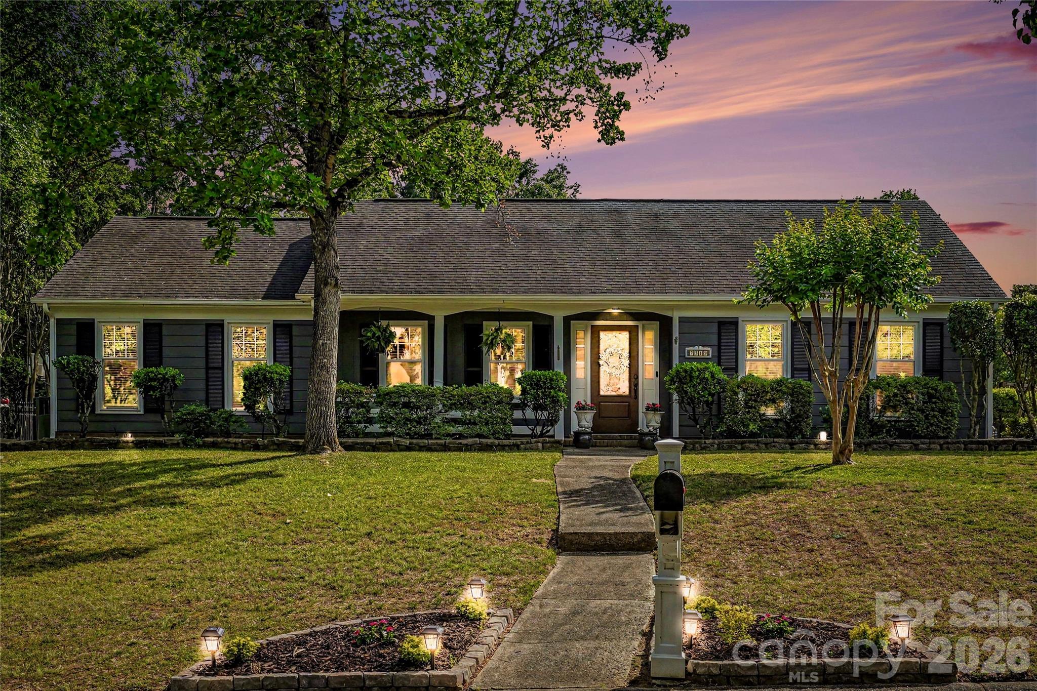 7319 Chatterbird Court — Charlotte