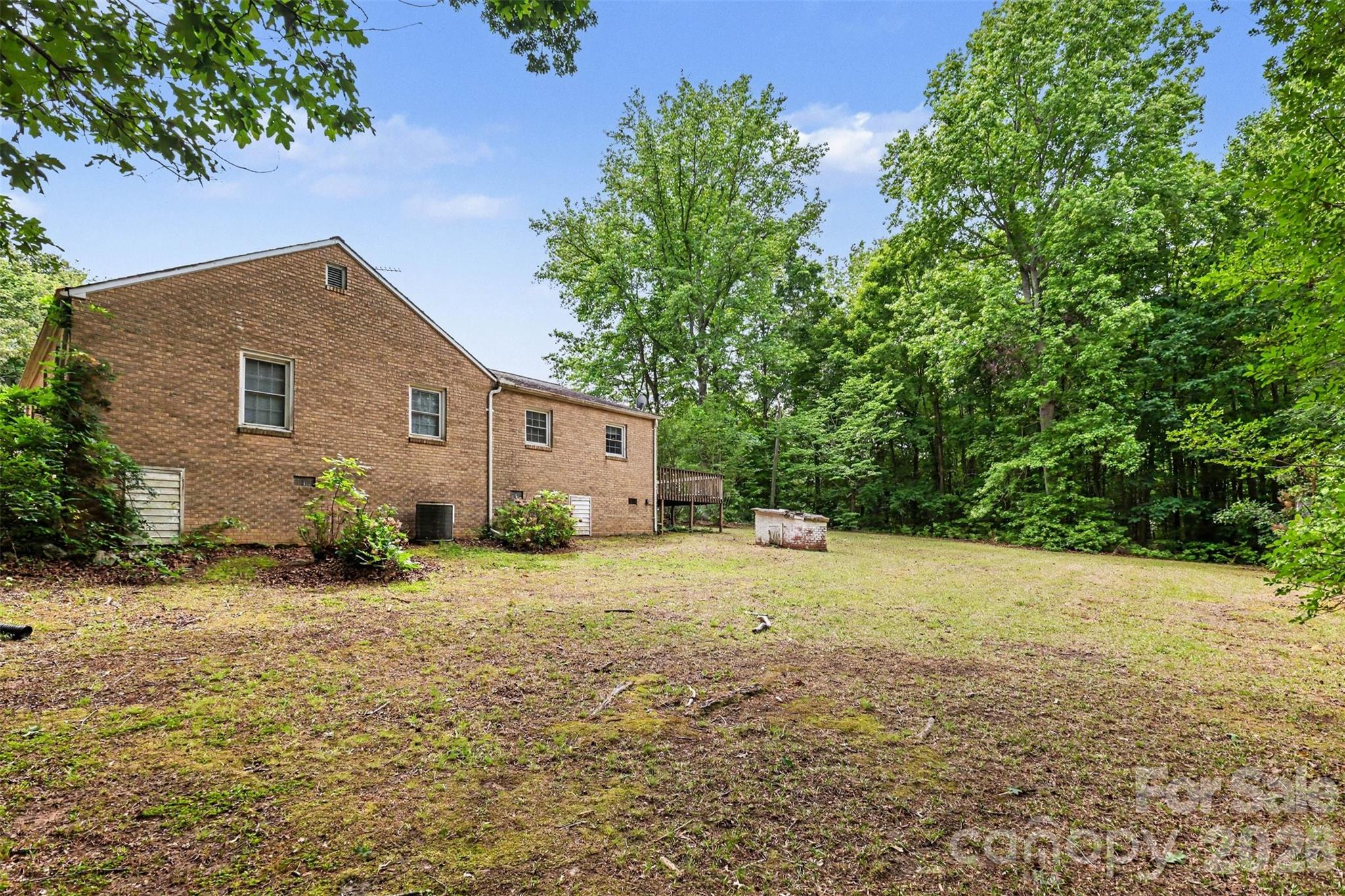 5401 Flat Creek Road — Heath Springs