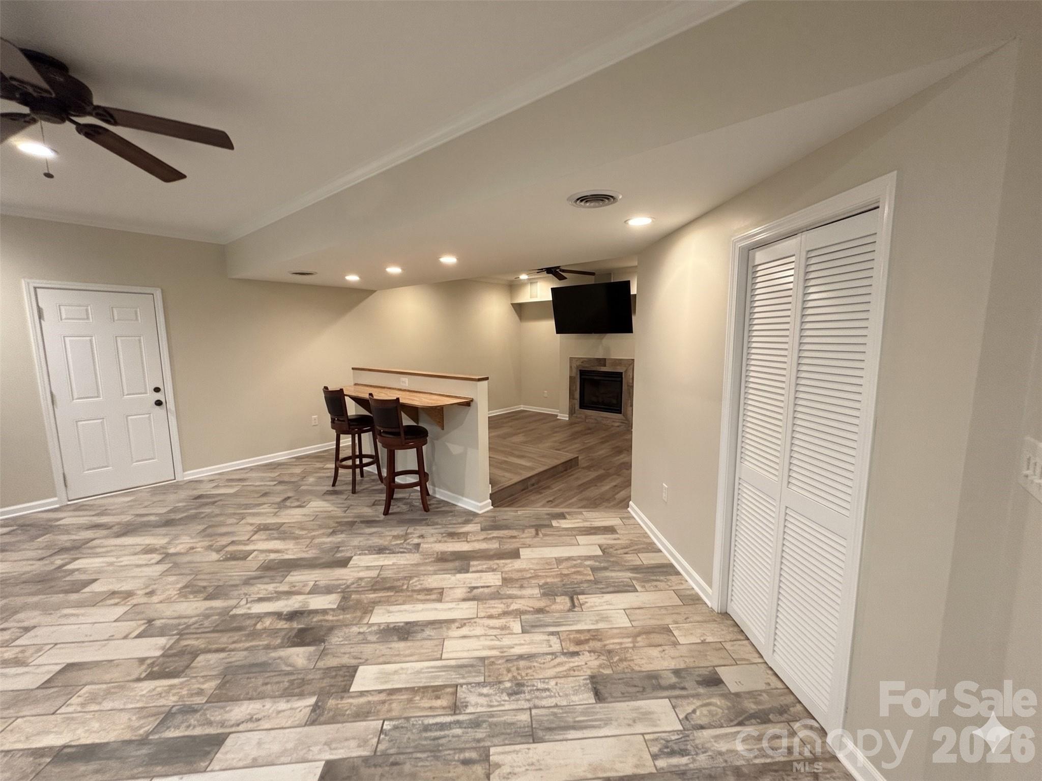97 Whippoorwill Lane — Fairview