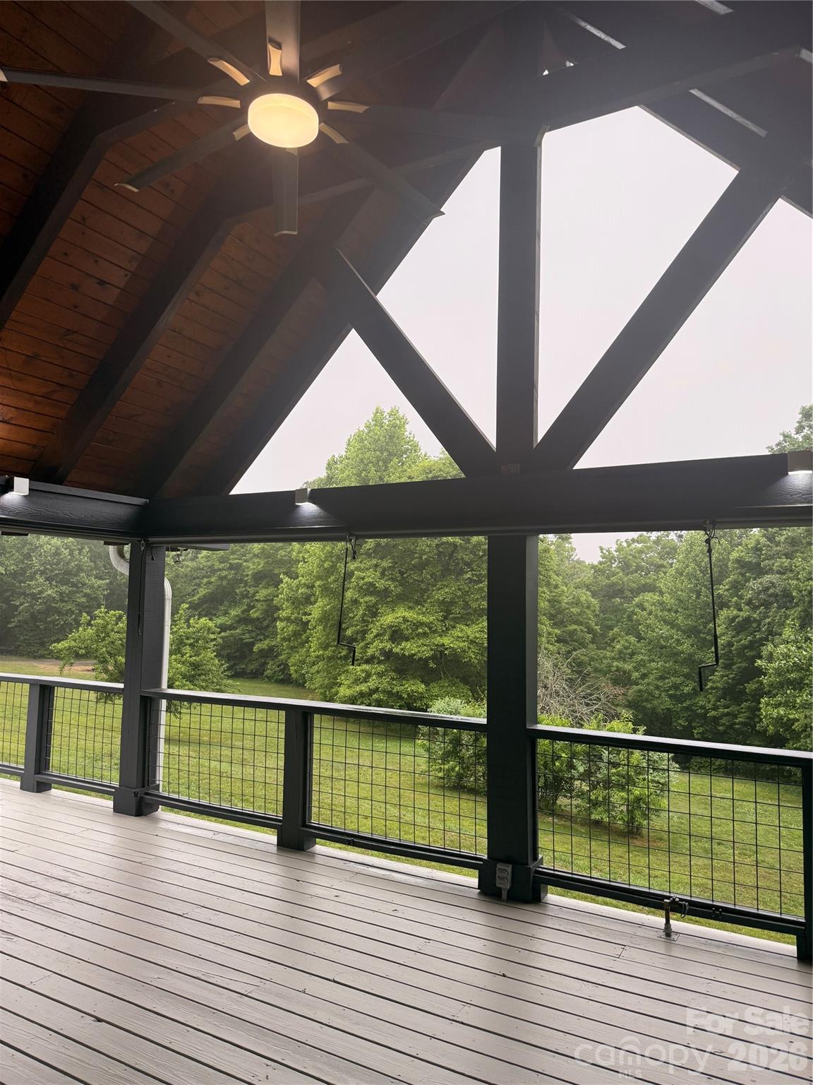 97 Whippoorwill Lane — Fairview