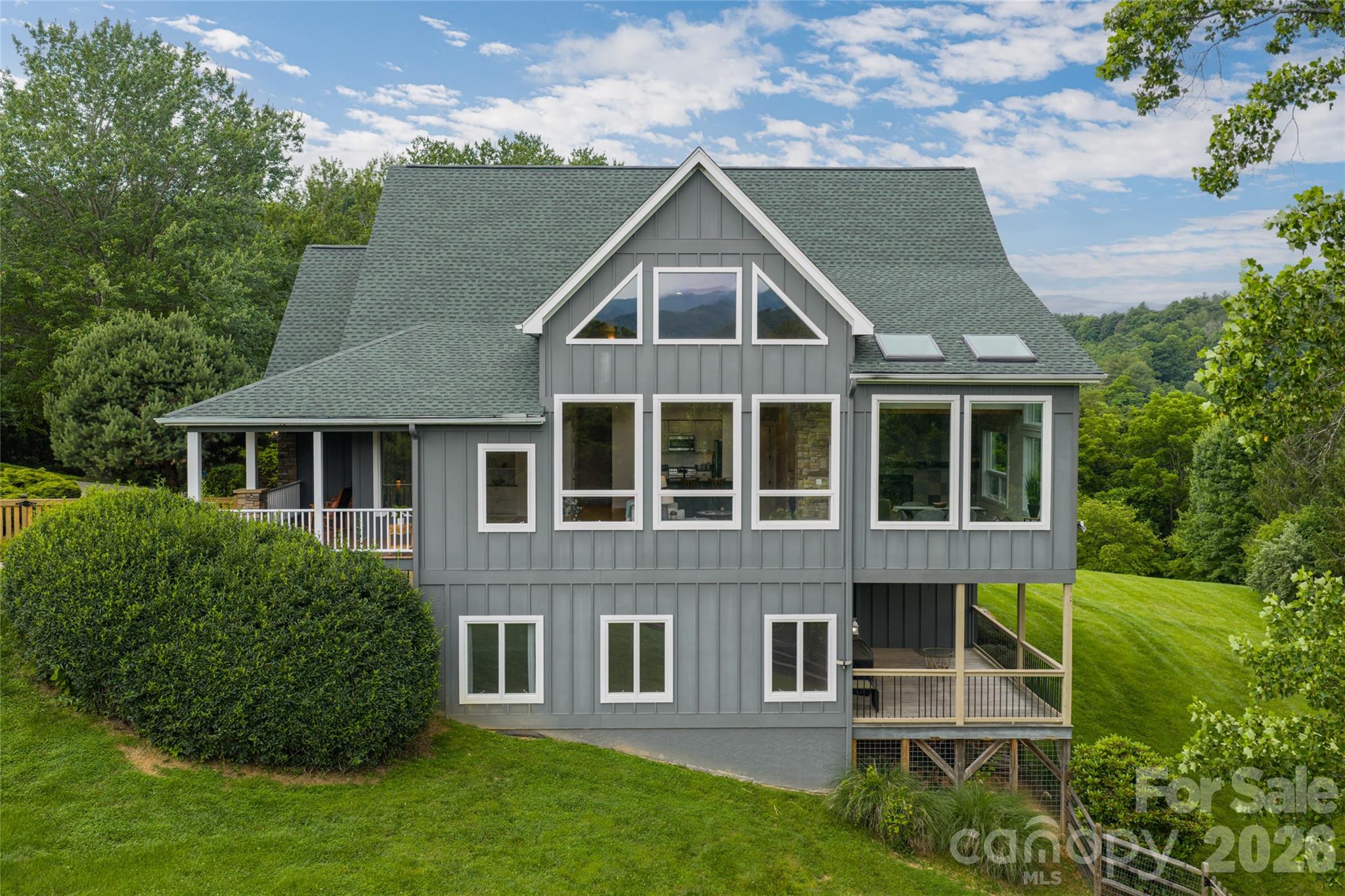 33 Bridle Path Drive — Barnardsville