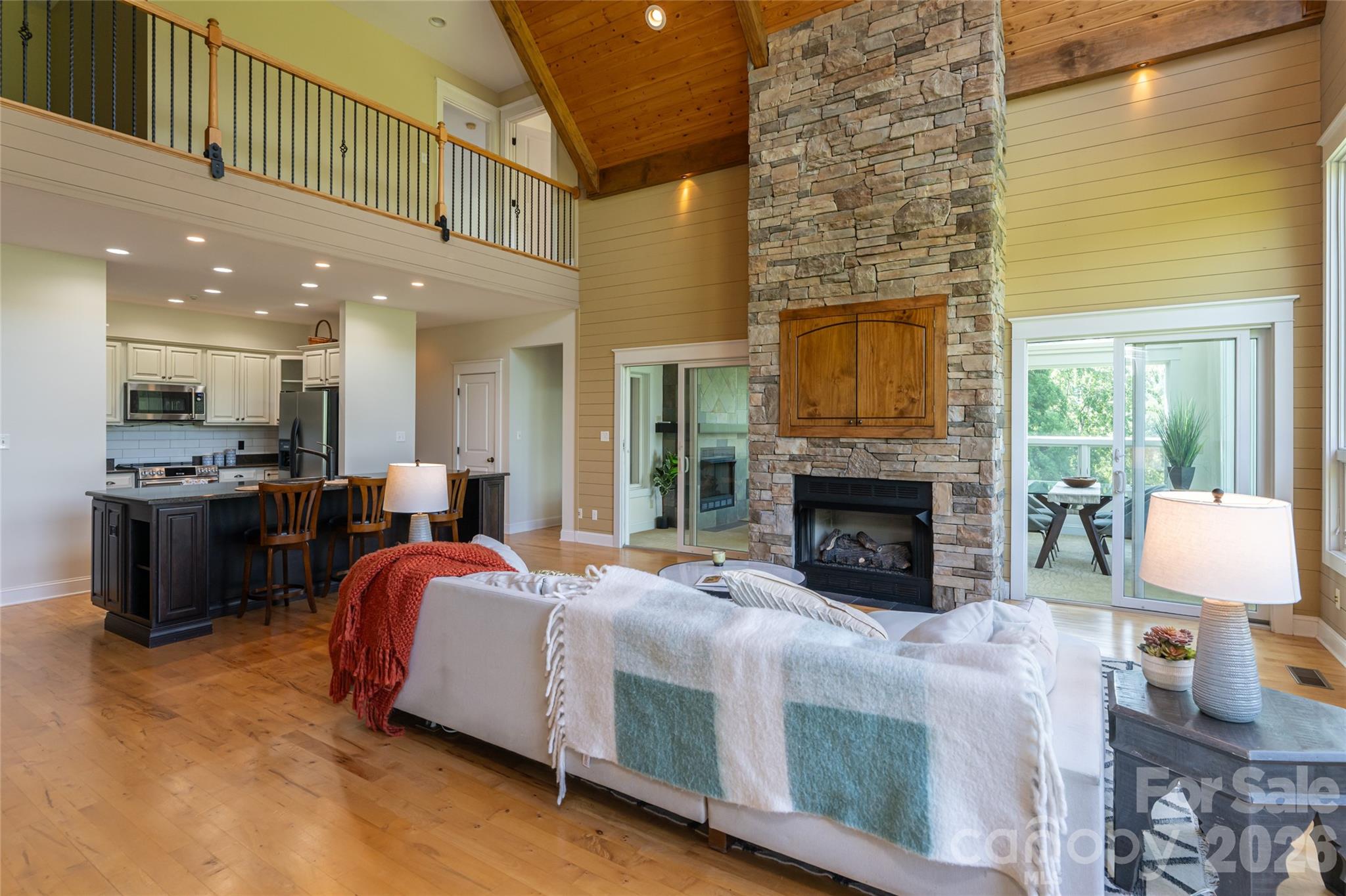 33 Bridle Path Drive — Barnardsville